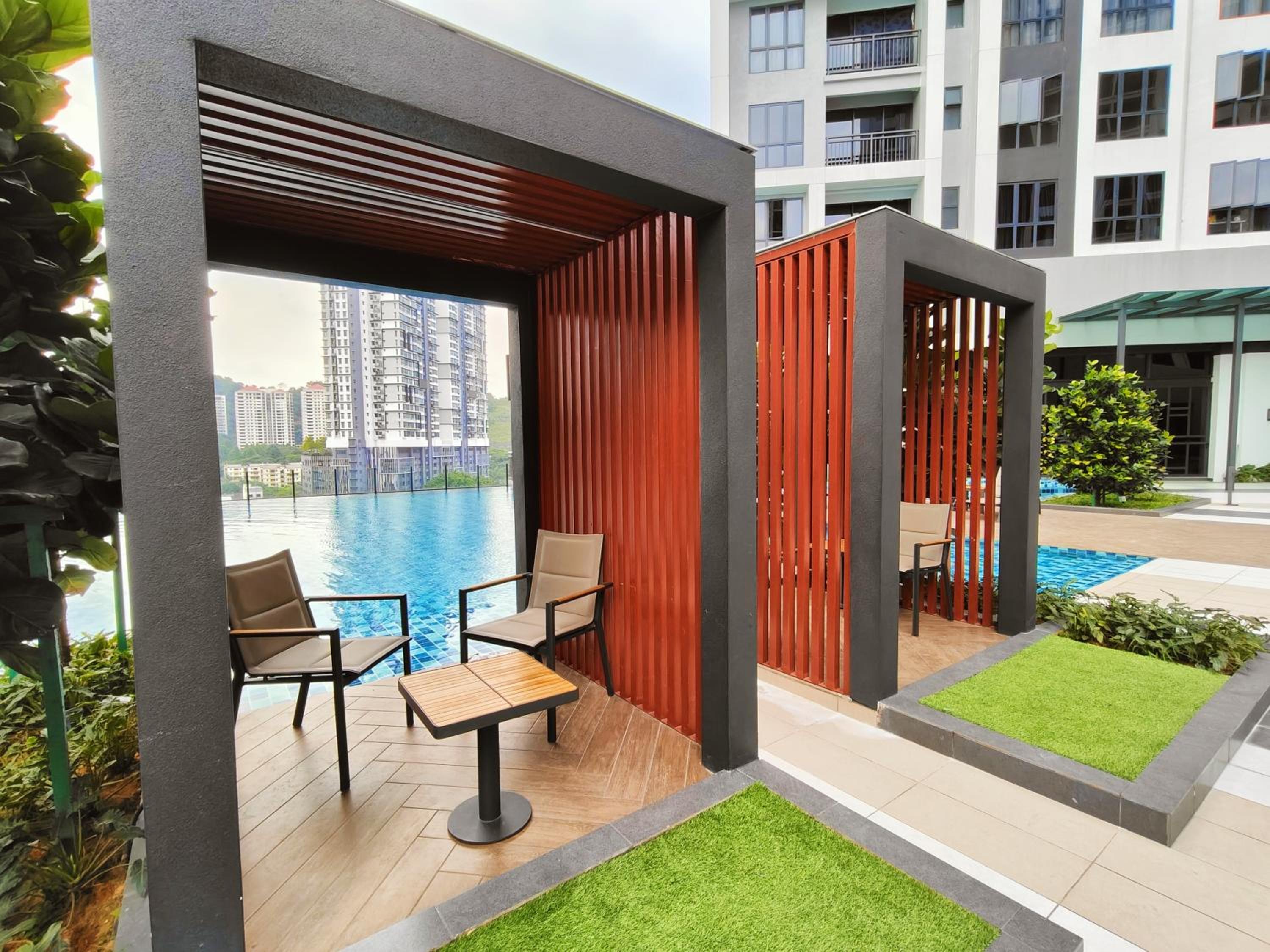 Platinum Arena Luxury Suites