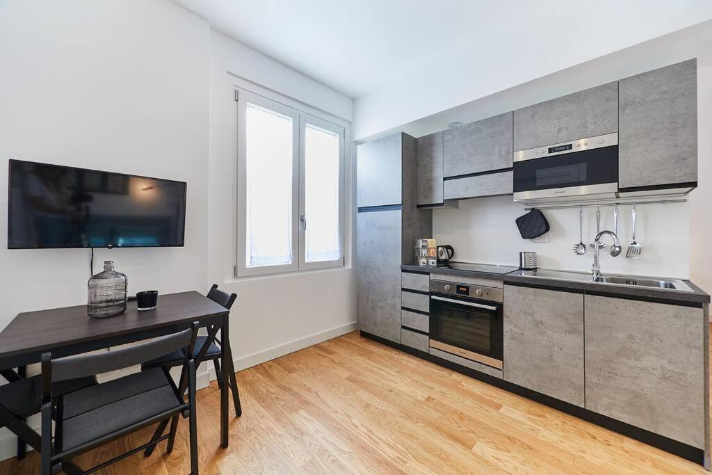 Bright Two-Room Apartment