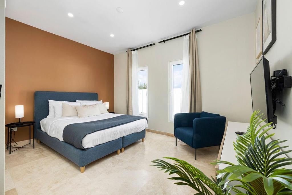 Stunning 10-bedroom Private Villa