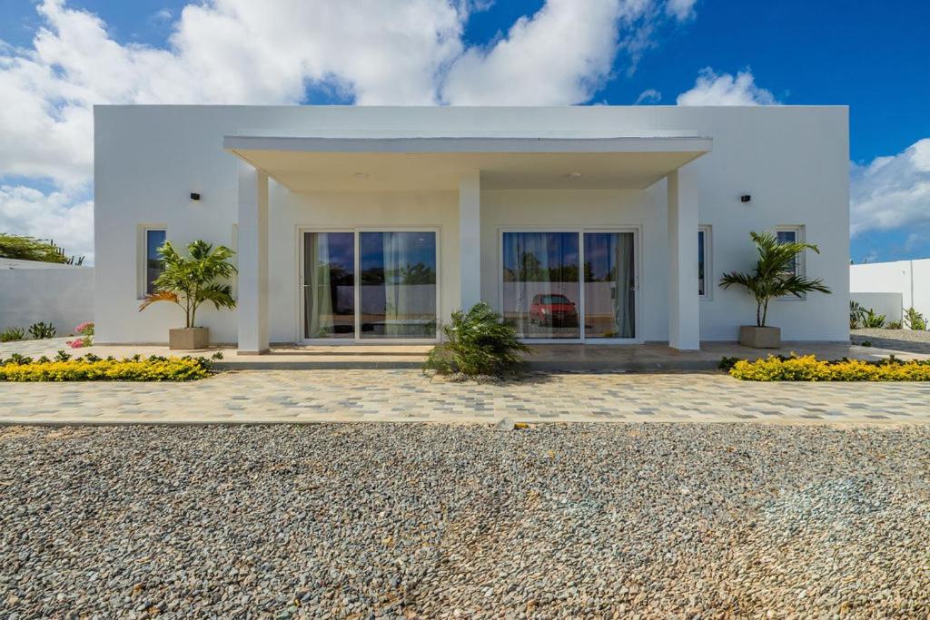 Stunning 10-bedroom Private Villa