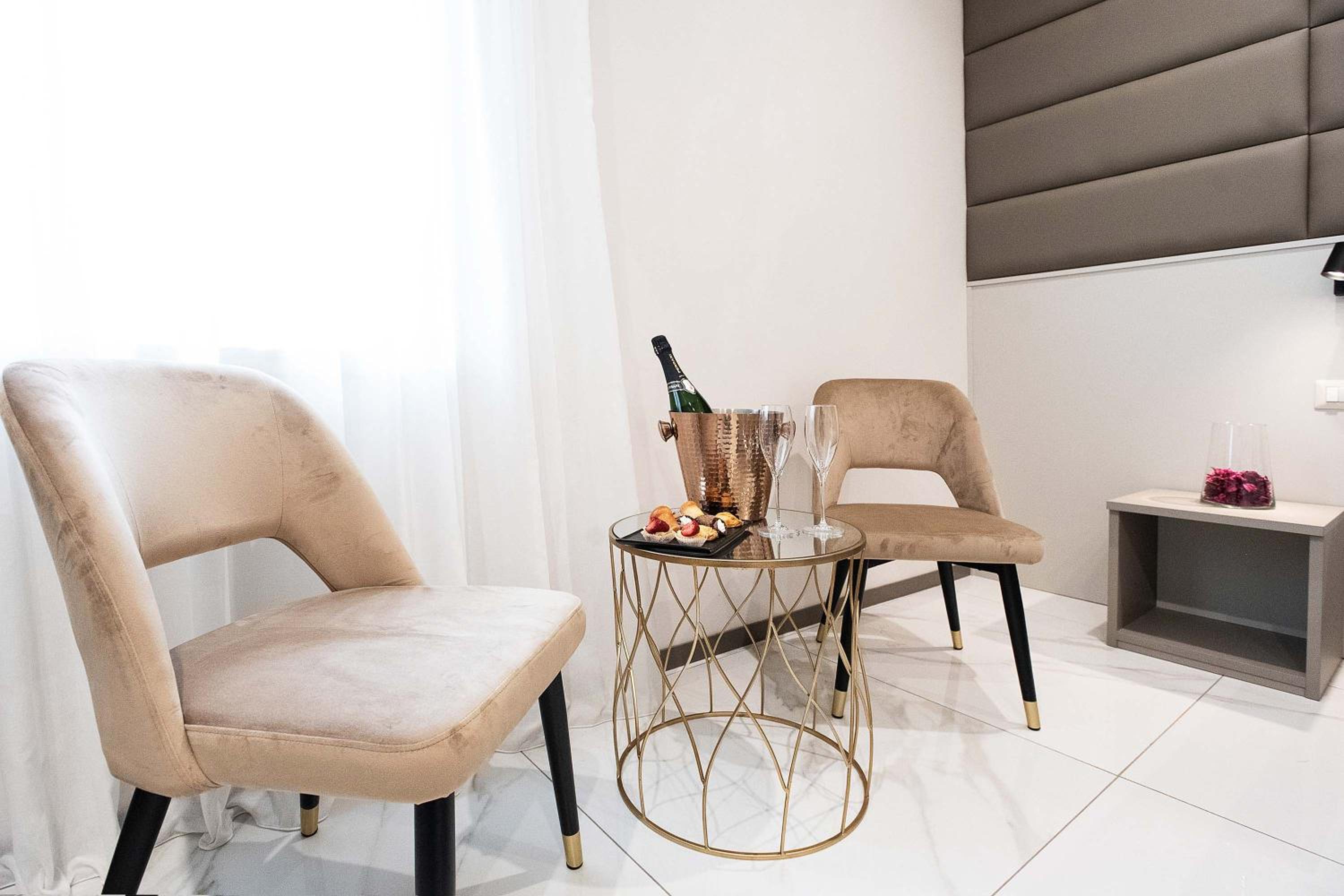 Imperatrice Suites