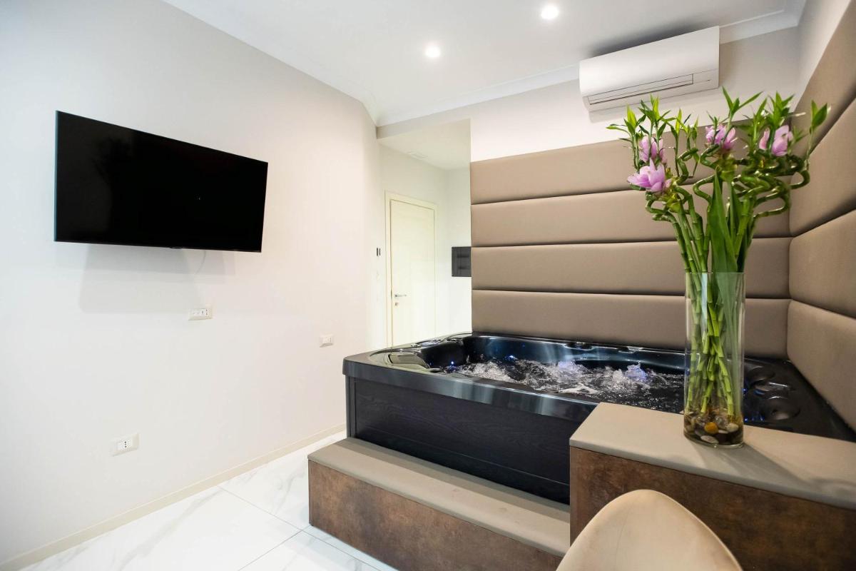 Imperatrice Suites