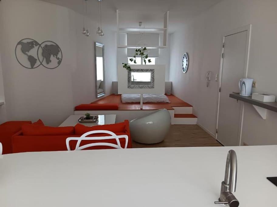 The Luxury White Suite