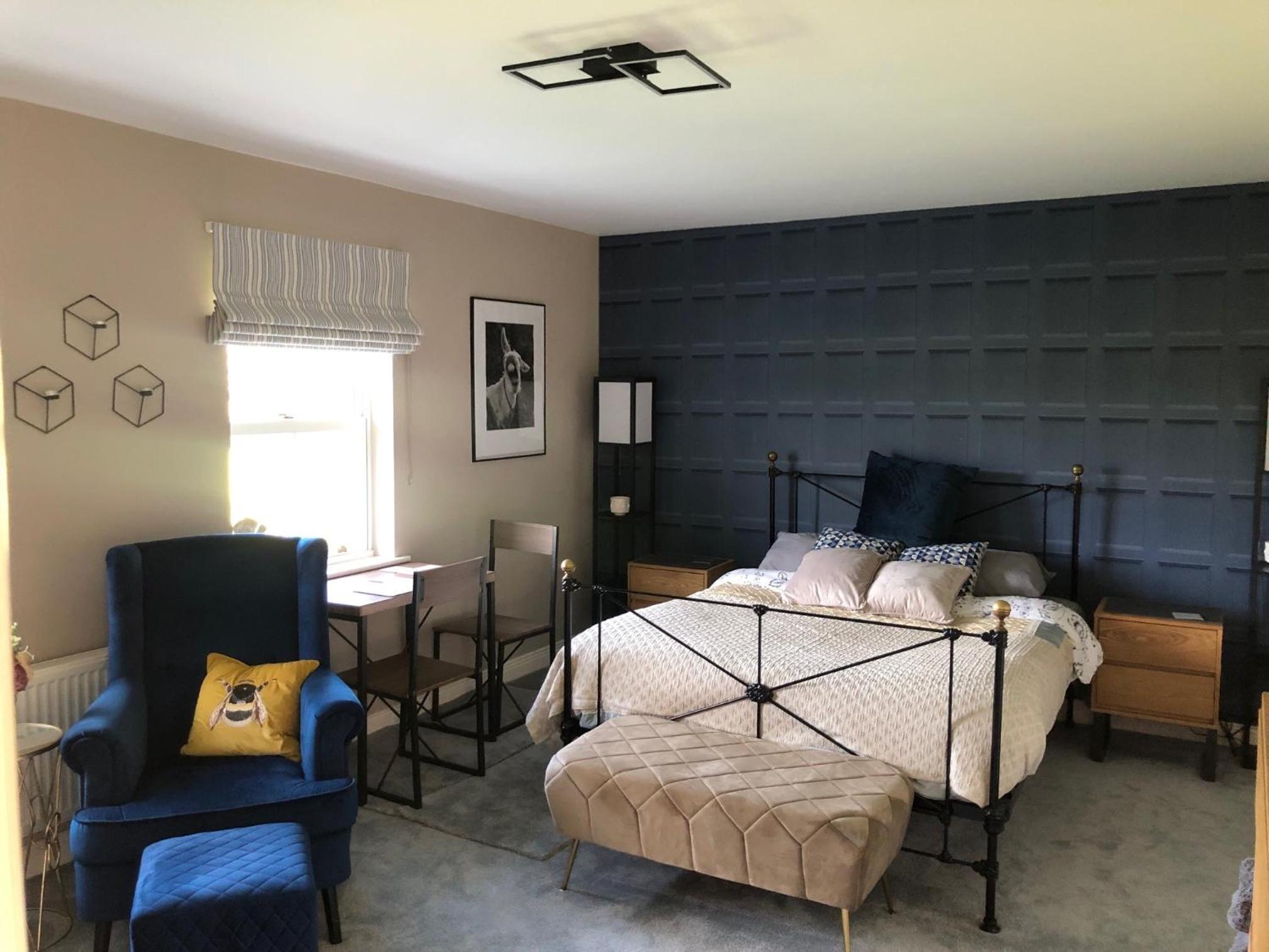 Boutique En-Suite Bedroom Cork view 3