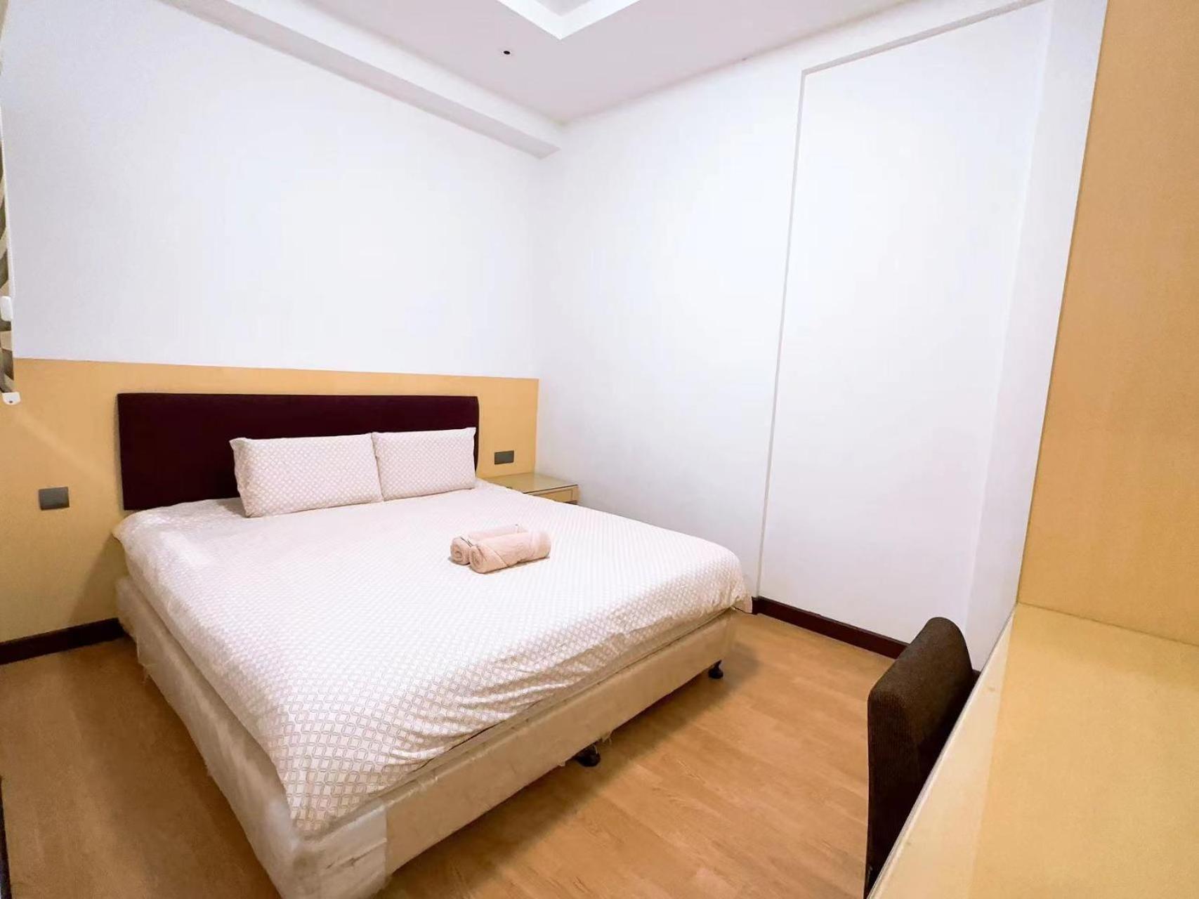 The Floorspace Imperial Suites Apartment 2 photo 7