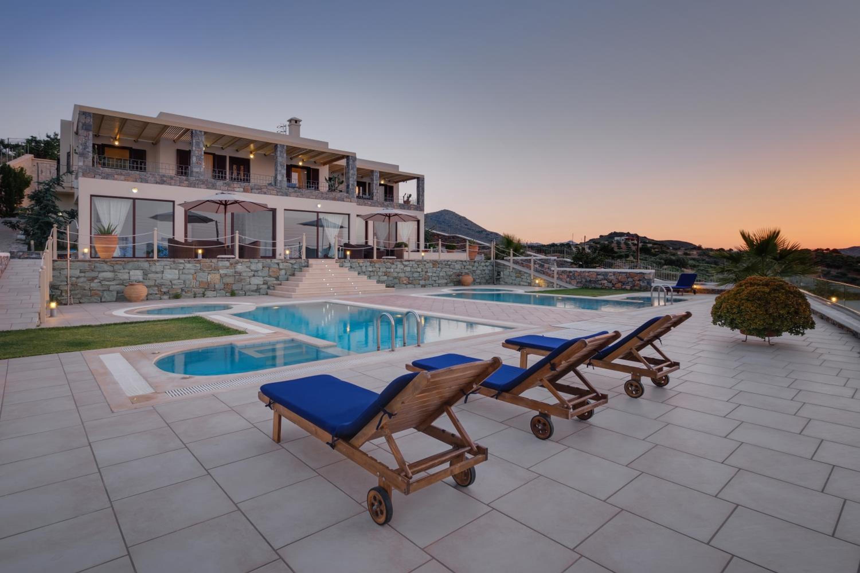 Sea Views at villa Anemomylos with Heated Pool, Ping Pong and Tennis photo 3