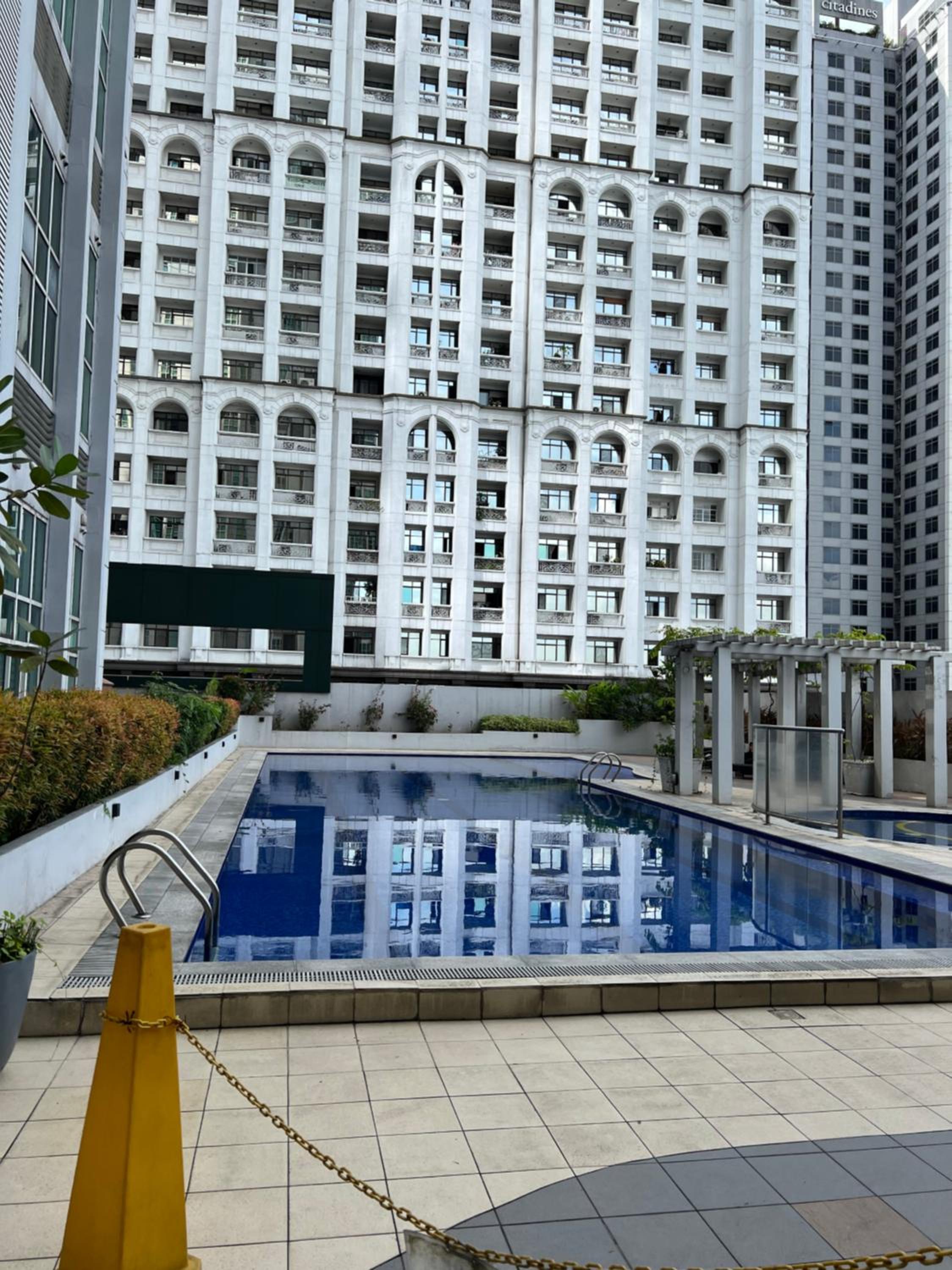 eton emerald loft ortigas view 3