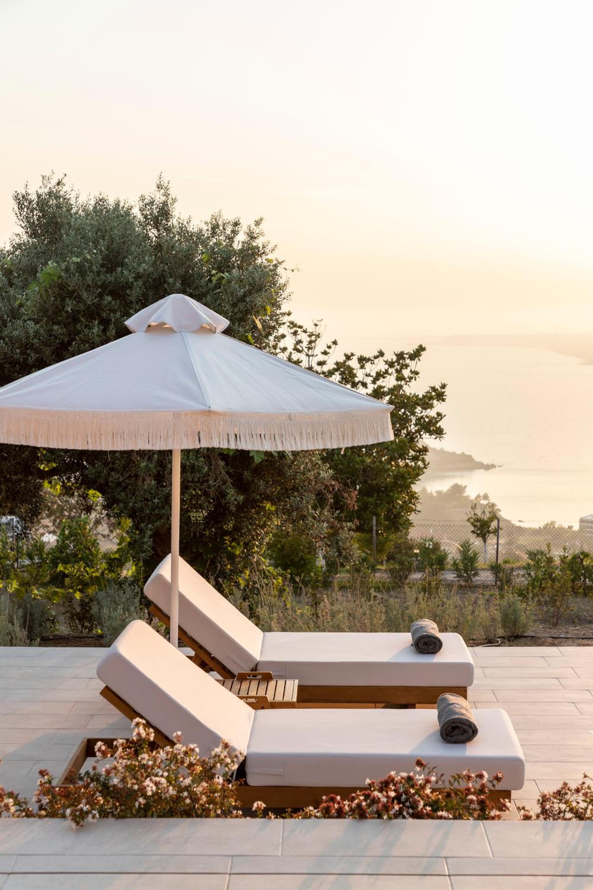 AVERTOSIA Luxury Villas photo 5