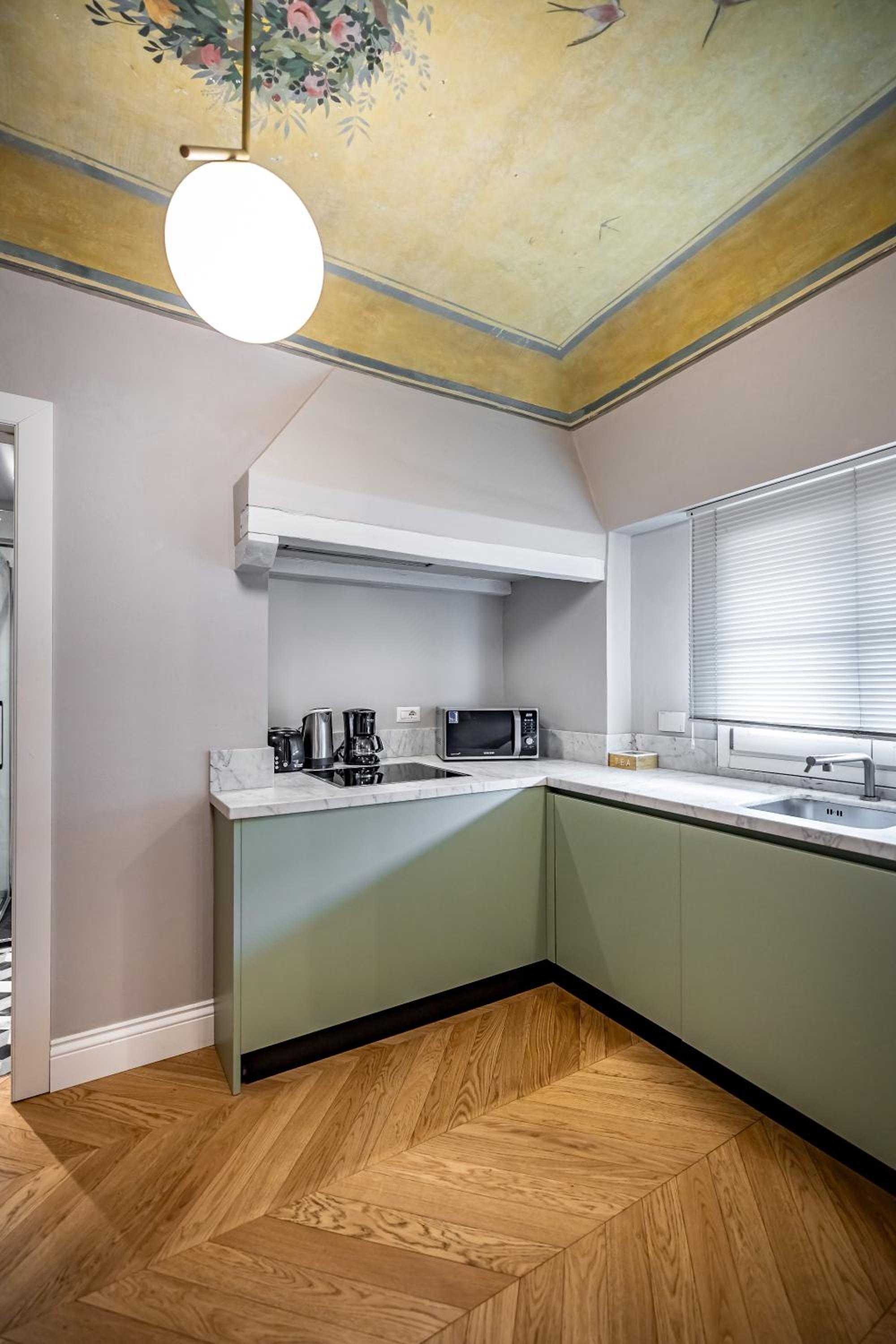 Hs4U Ricasoli Luxury apartment near Duomo N.1