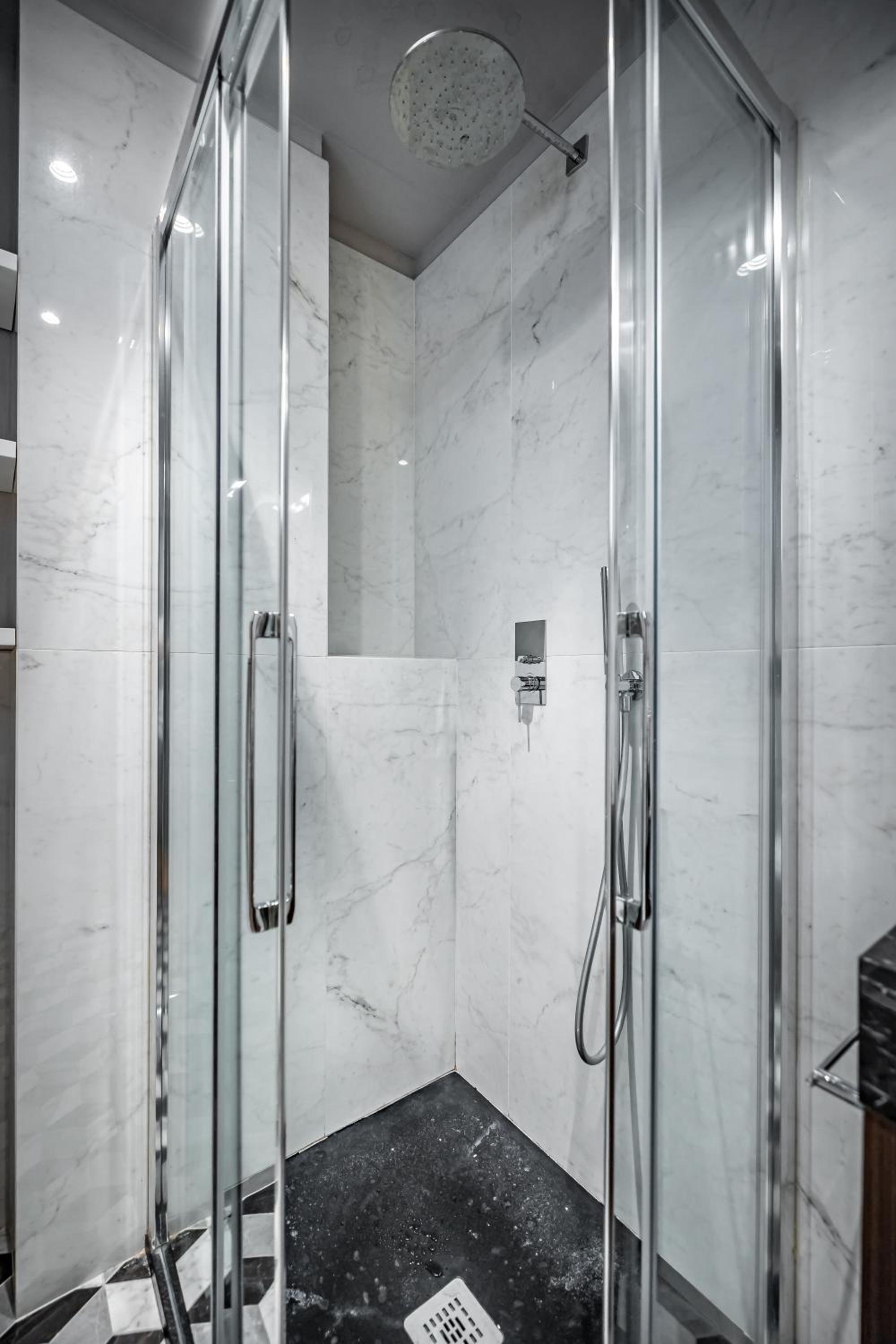 Hs4U Ricasoli Luxury apartment near Duomo N.1
