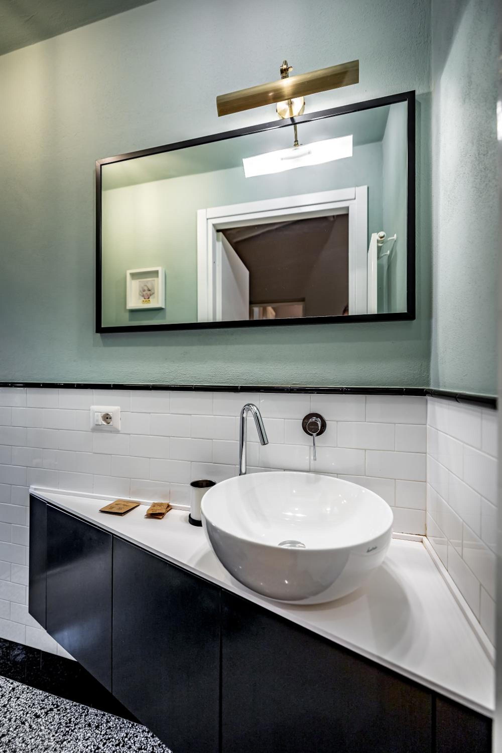 Hs4U Ricasoli Luxury apartment near Duomo N.1