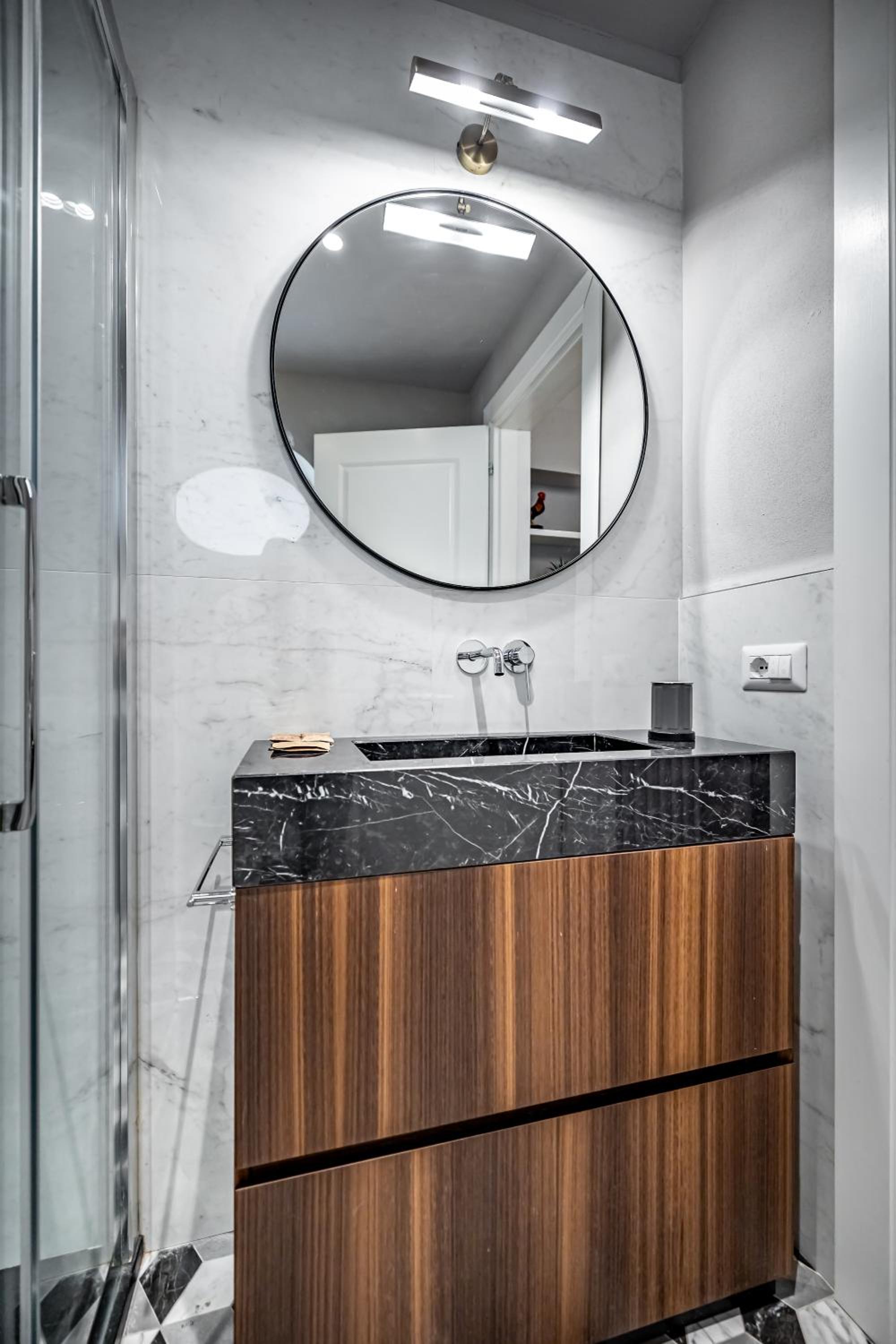 Hs4U Ricasoli Luxury apartment near Duomo N.1