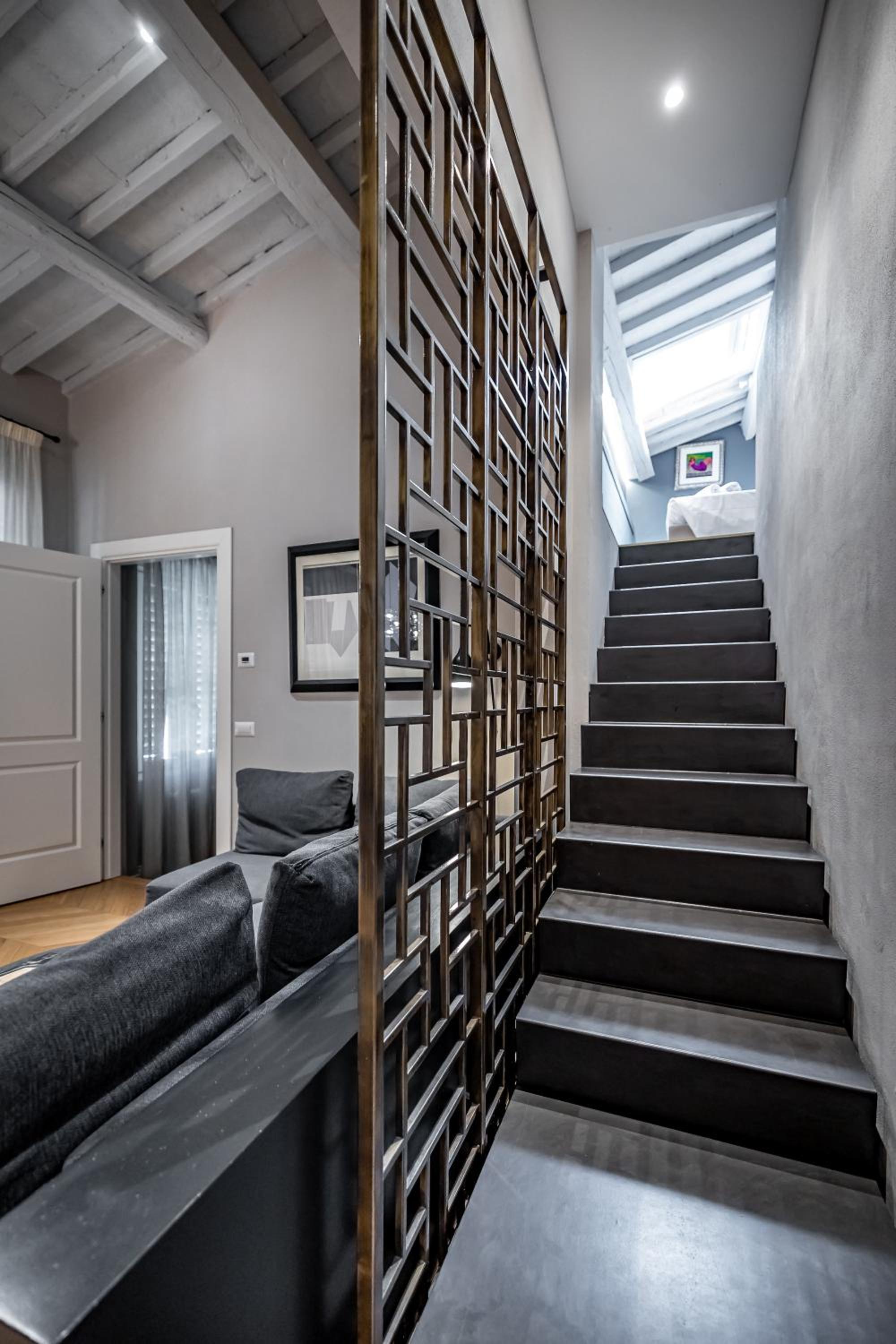 Hs4U Ricasoli Luxury apartment near Duomo N.1