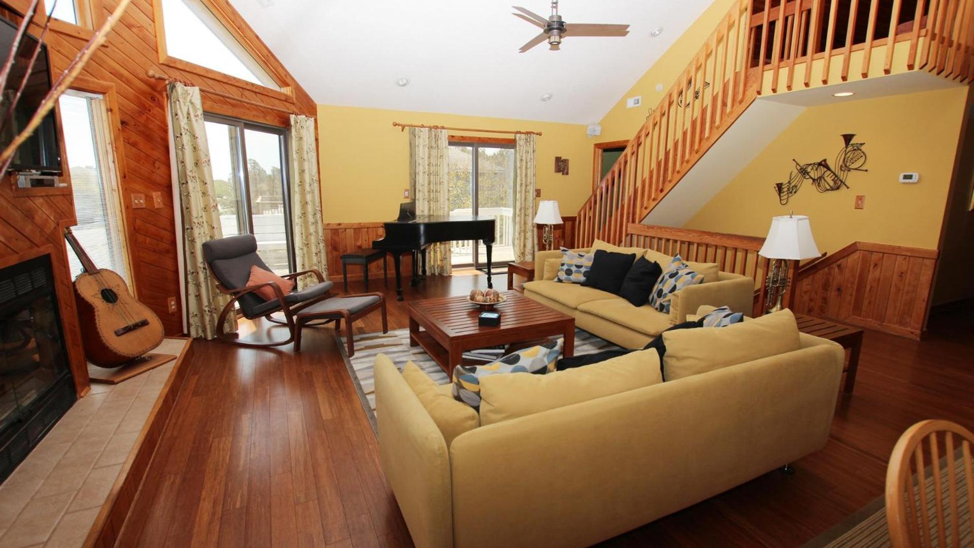 Oceanside, Community Amenities, Hot Tub, Sun Decks, 117, Sound Waves view 5