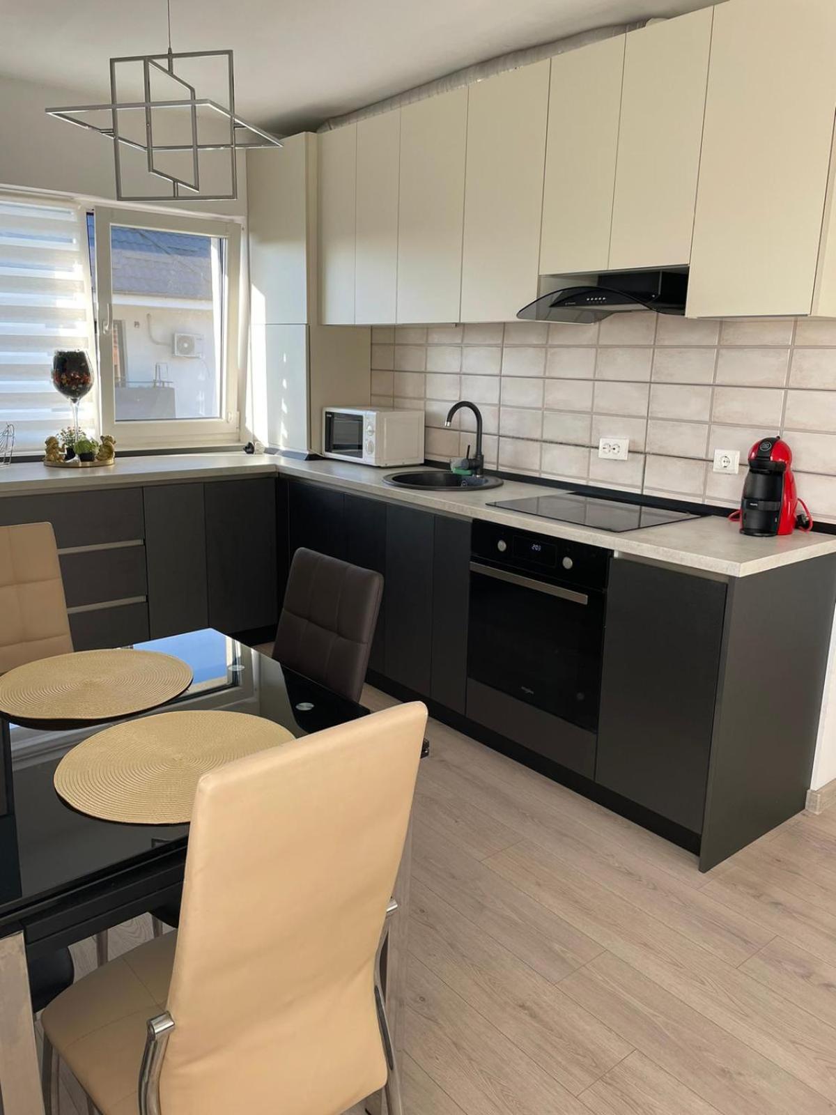 Dream - Hotel Experience with ExtraSpace, QuietArea, Balcony, FreeParking
