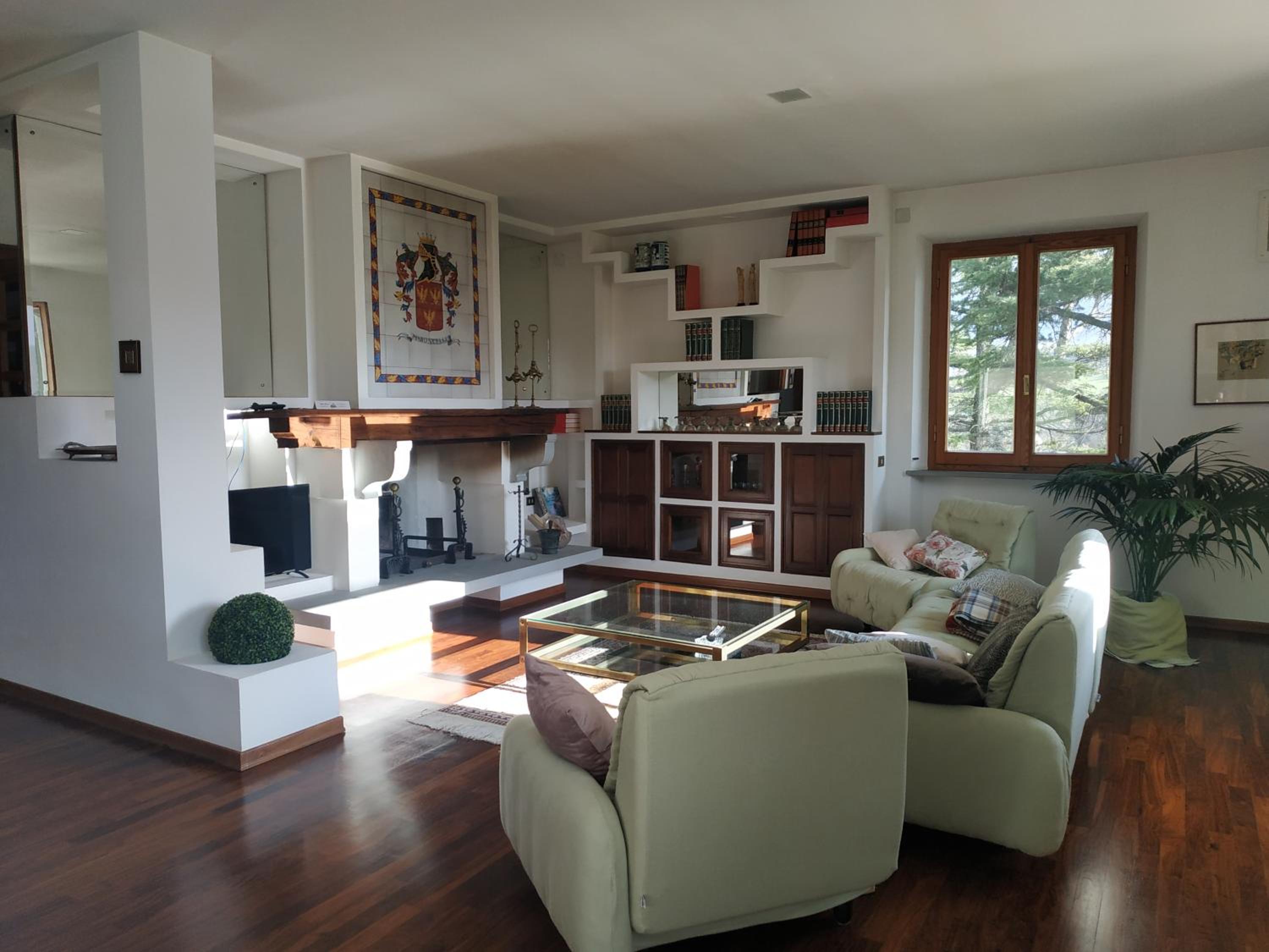 Villa Paola Holidays