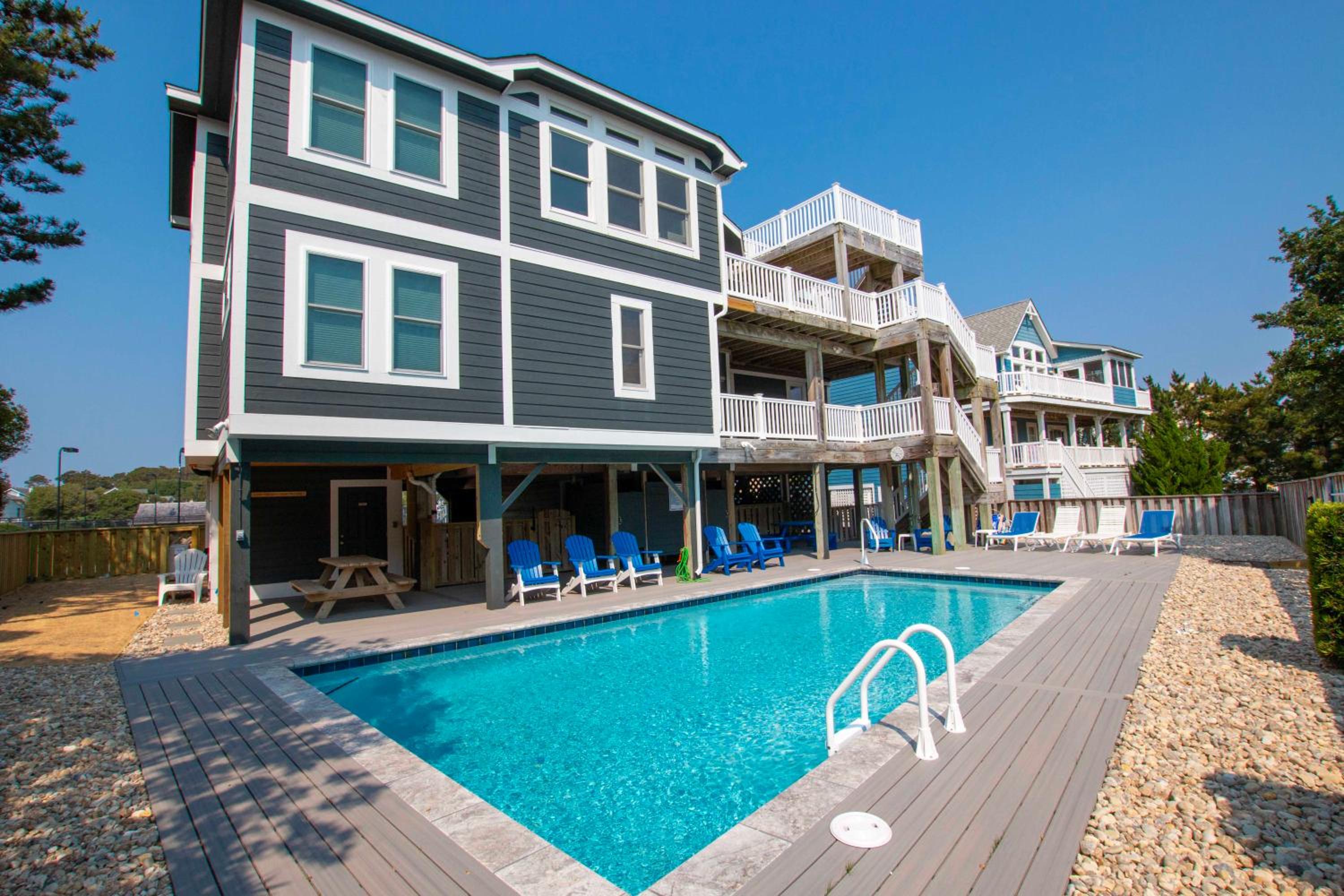 Oceanside, Close to Community Amenities, Private Pool, 600 ft to Beach Access, 216, Beach Ball in Corolla, US