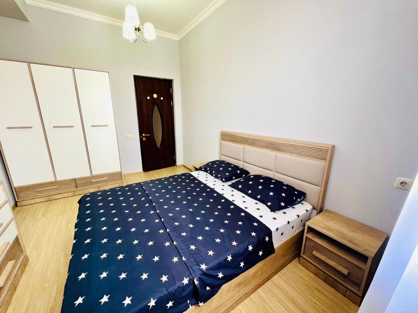 New Building Luxury and Large Apartment in Center with Balcony + Amazing View, Near Opera & Norther Avenue