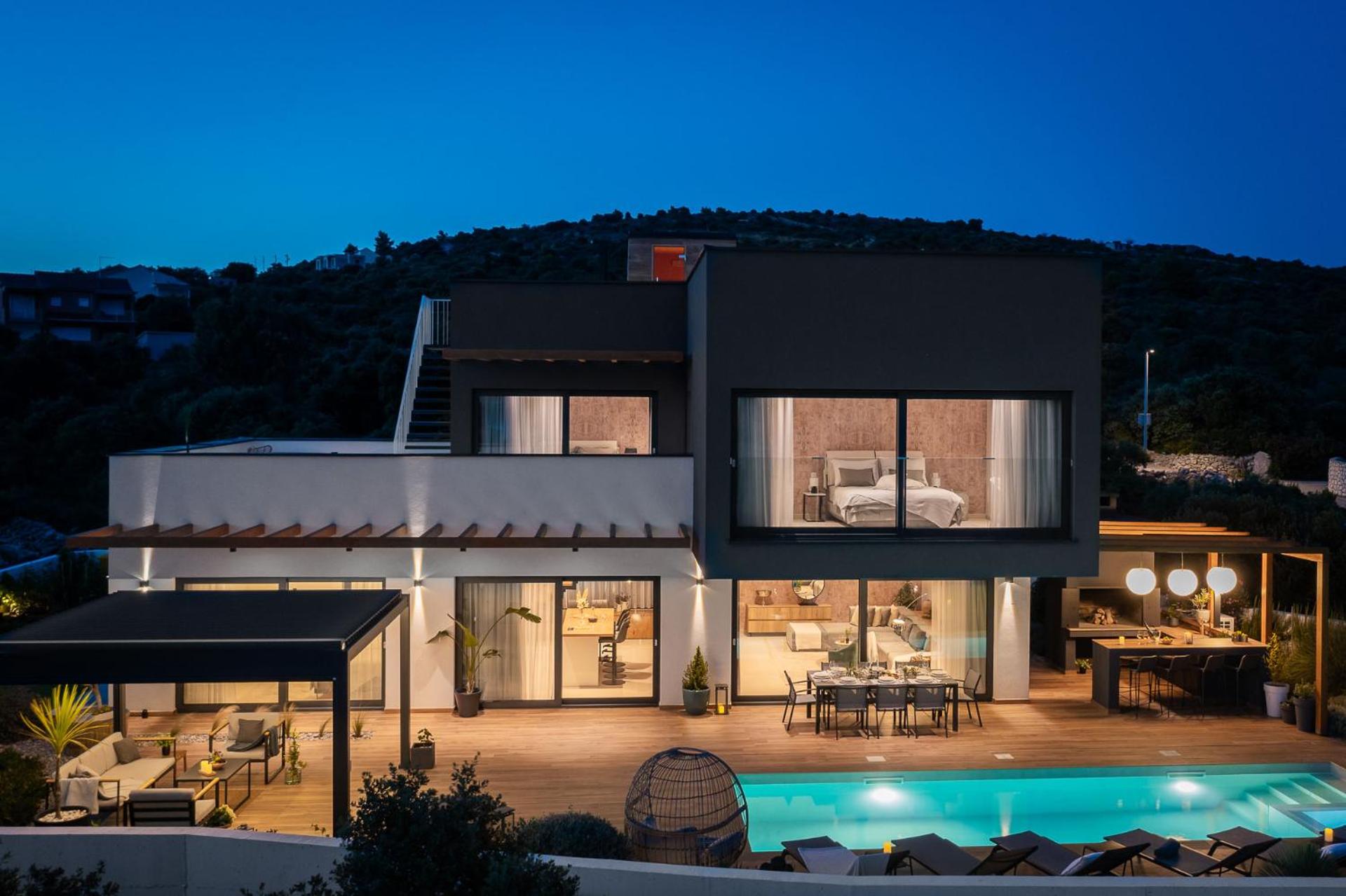 Luxury villa Indigo with swimming pool, sauna and jacuzzi in Kanica - Rogoznica view 2