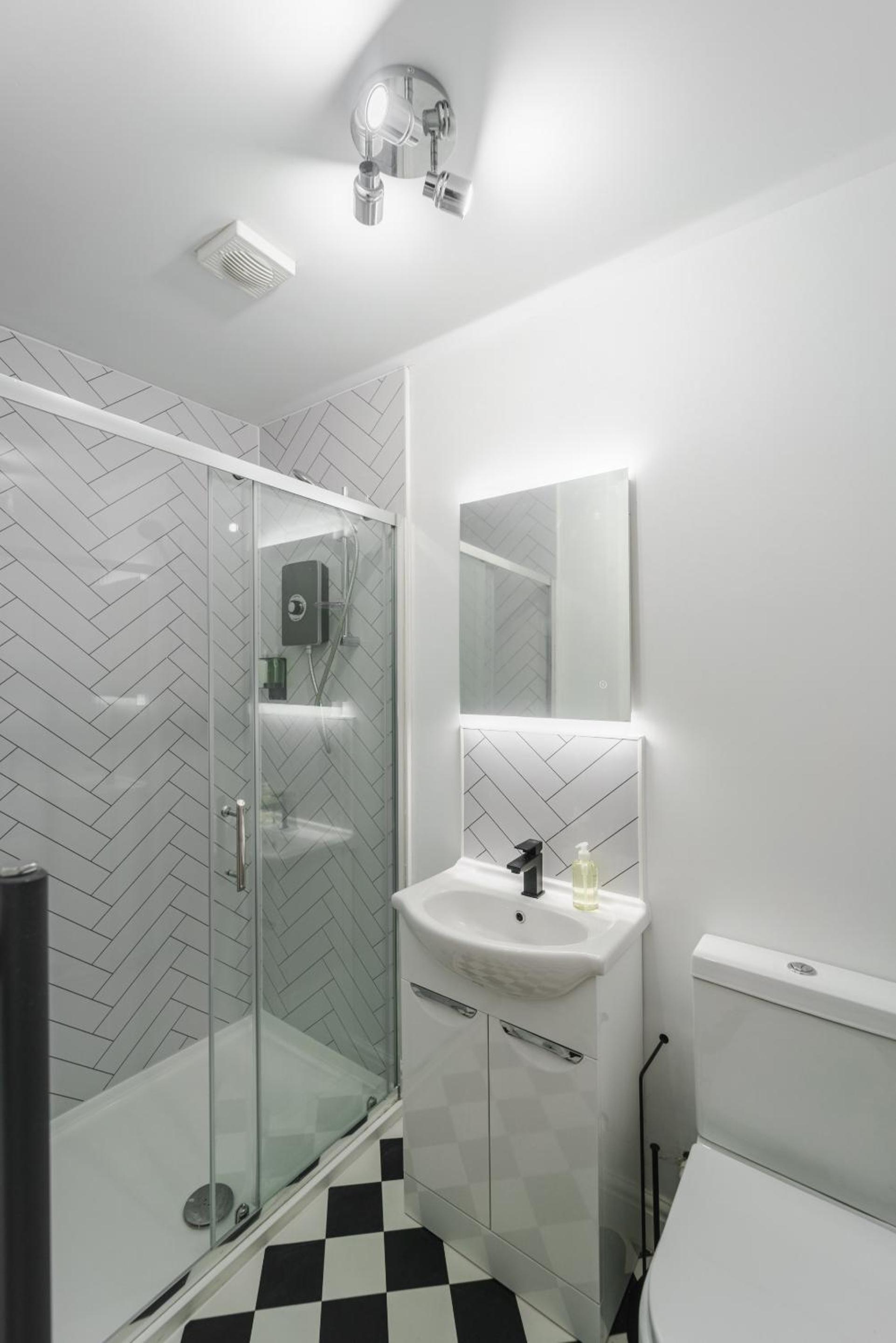 Deluxe Studio Apartments