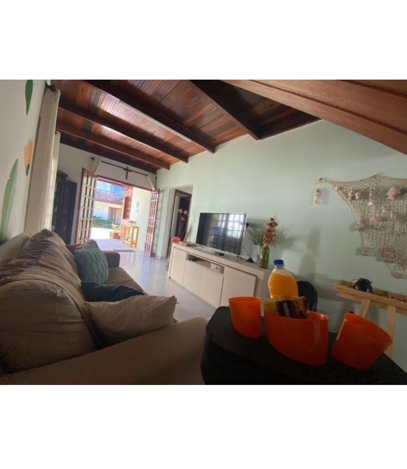 Linda casa duplex no condomínio Village Carneiros