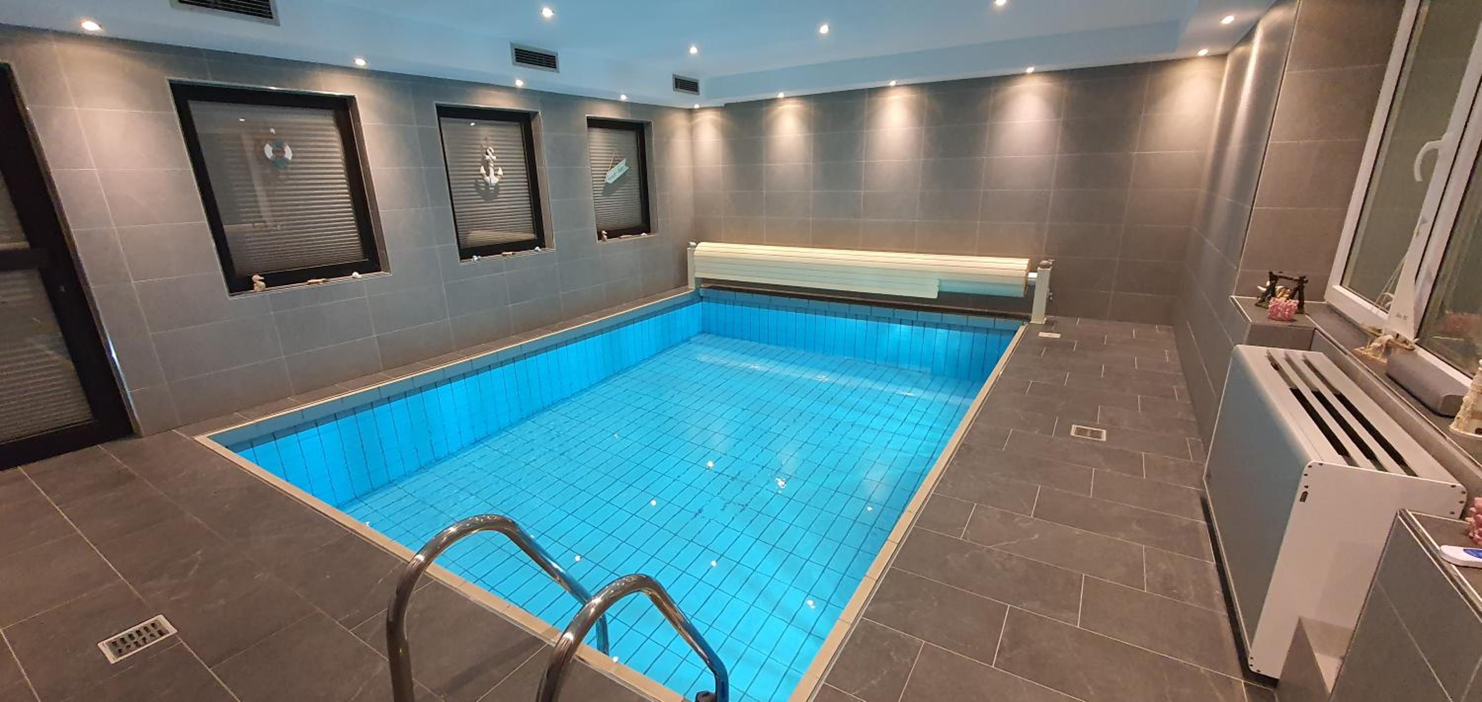 Neuss Vacations - Neusse Ferienwohnung mit Schwimmbad - Property Image 2