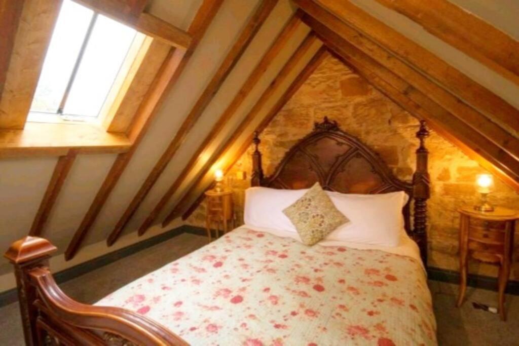 Stable Lodge