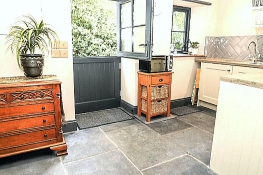 Stable Lodge