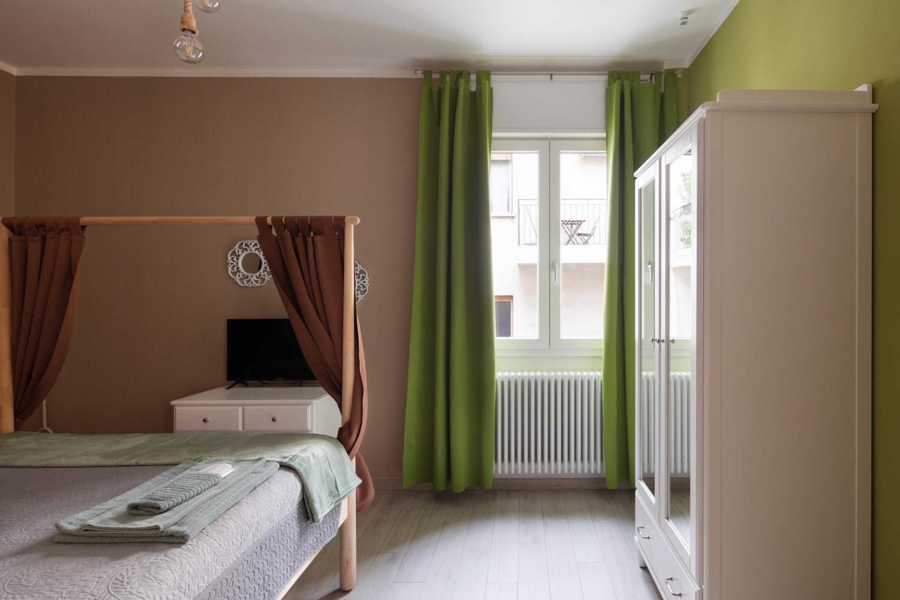 Bologna Vacations - CASA PETRONIO APARTMENTS BOLOGNA CENTER - Property Image 21