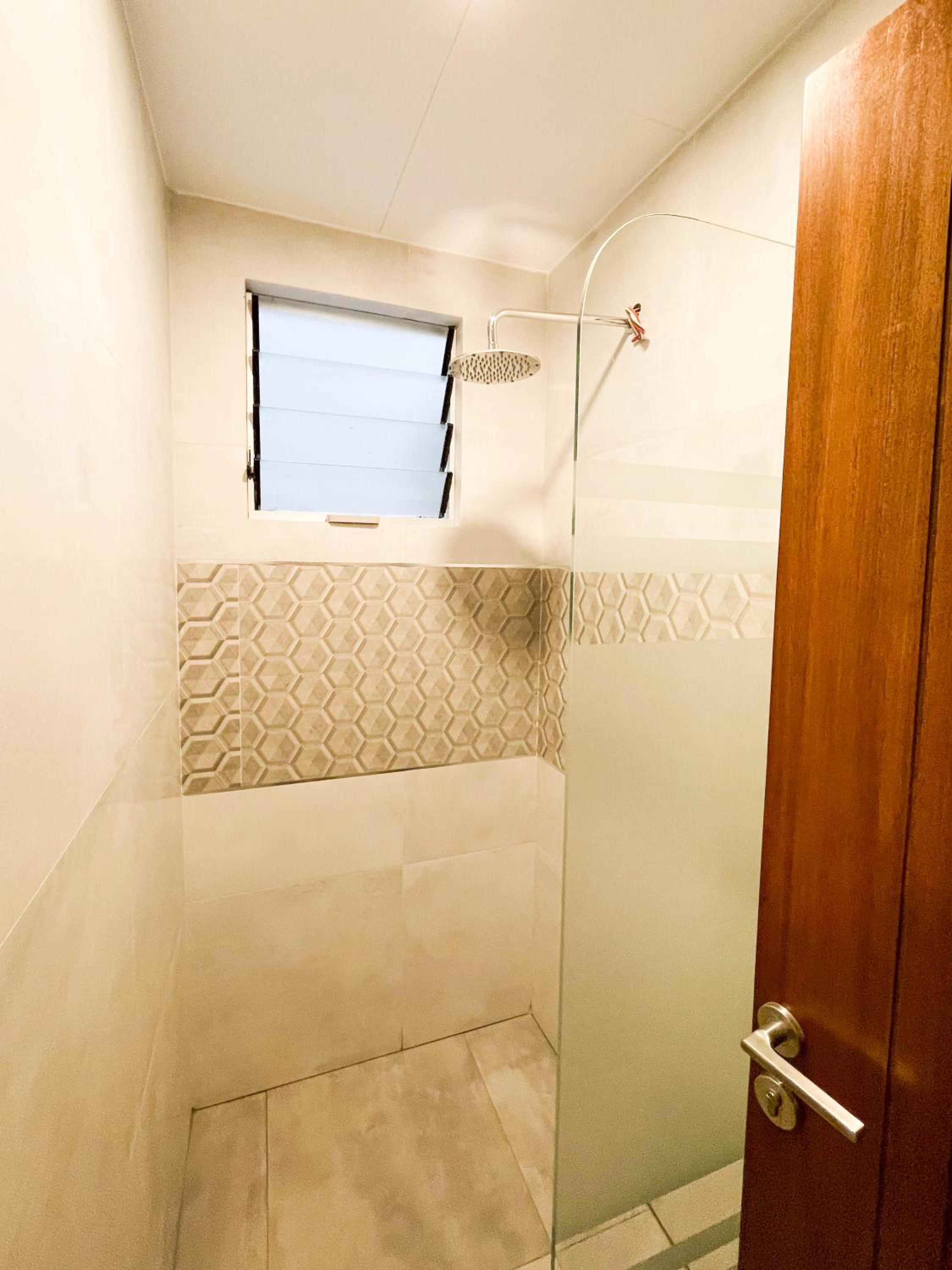 Beautiful & Spacious Apartment near Stadium