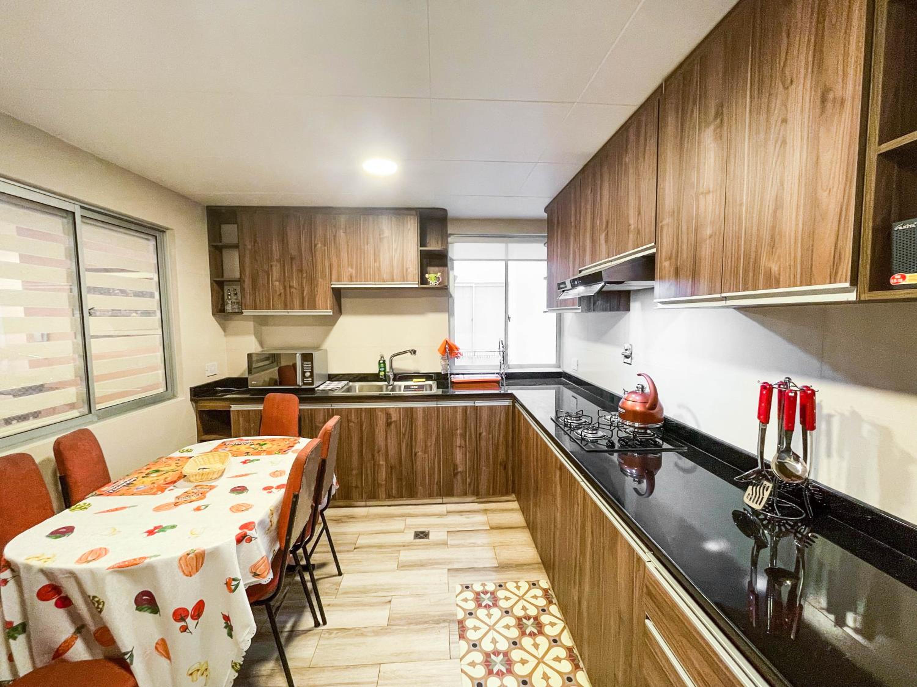 Beautiful & Spacious Apartment near Stadium
