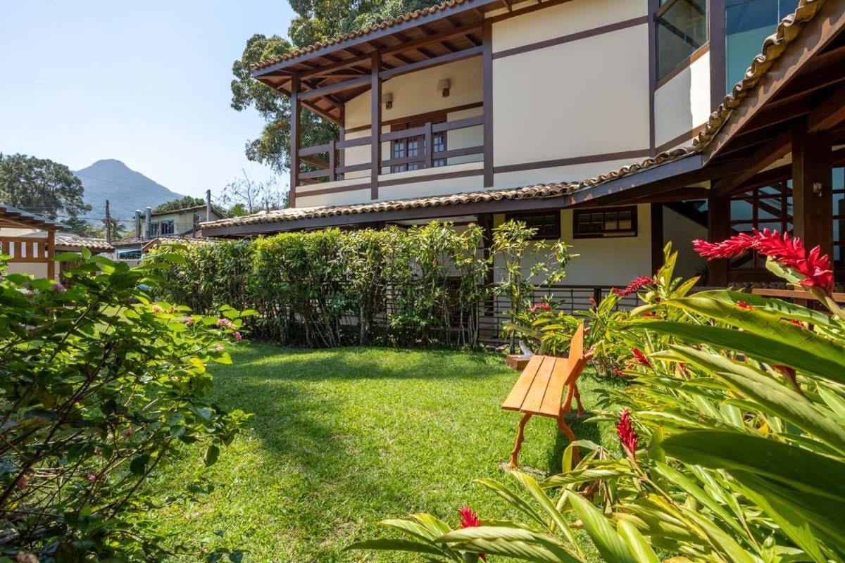 Pereque Beach House
