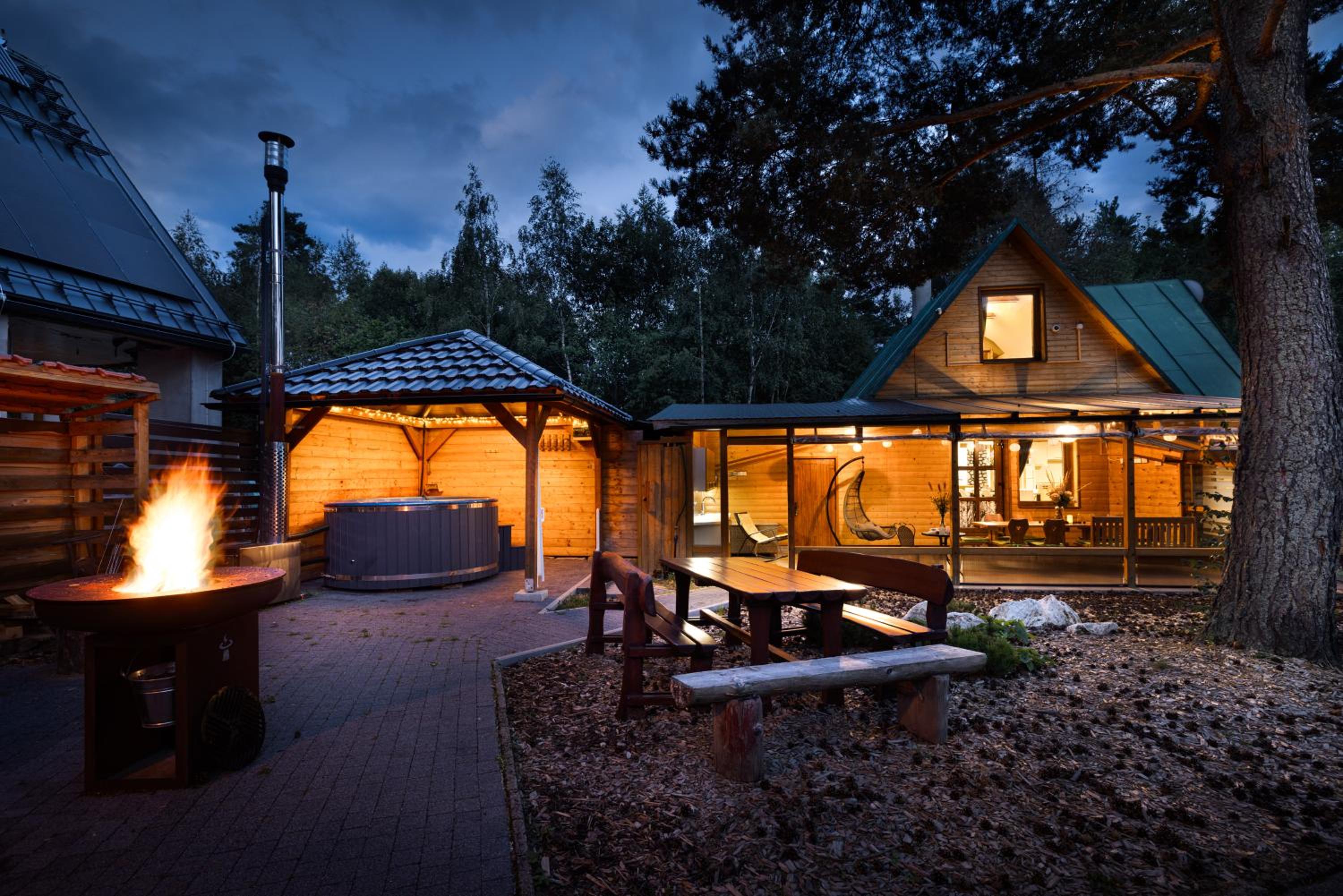 Chalet Green Park view 3