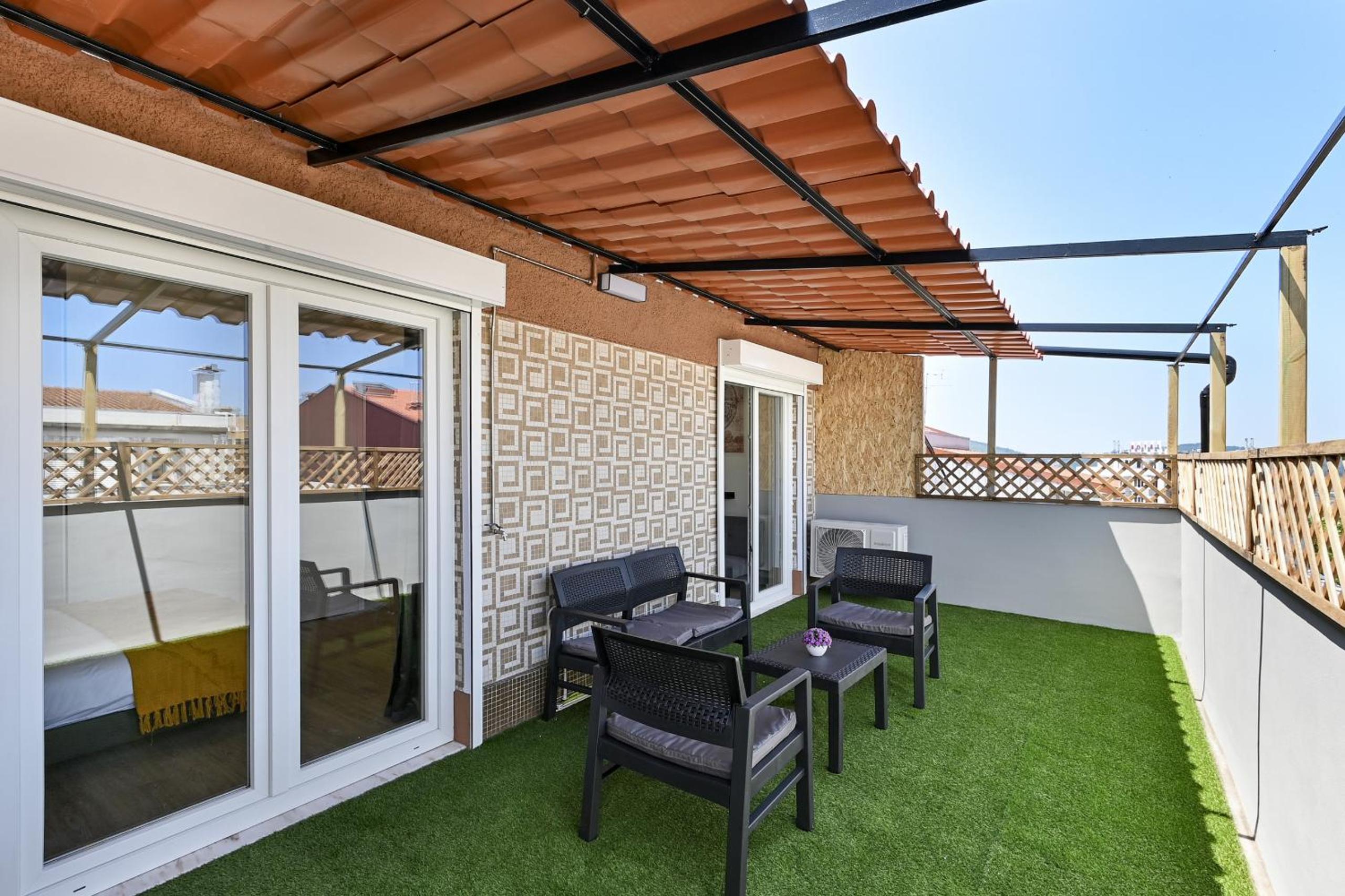 balance & terrace