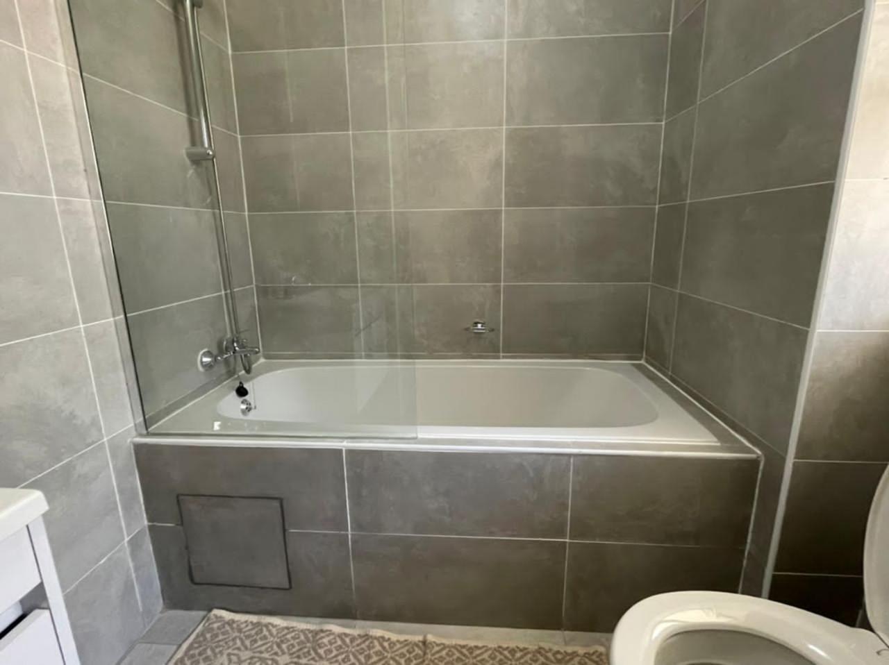 Studio Apartment_H103