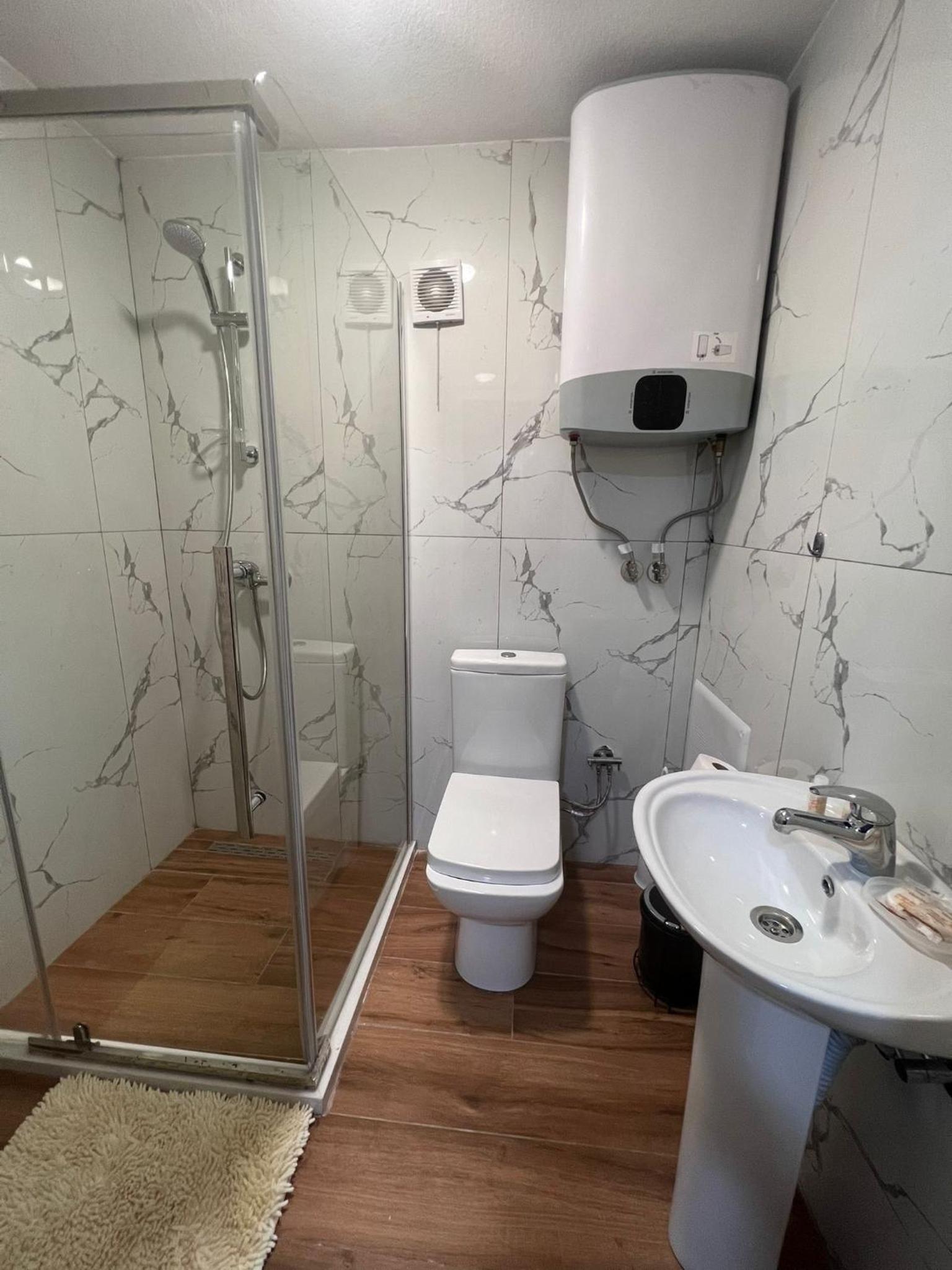 Vila Alexander B&B