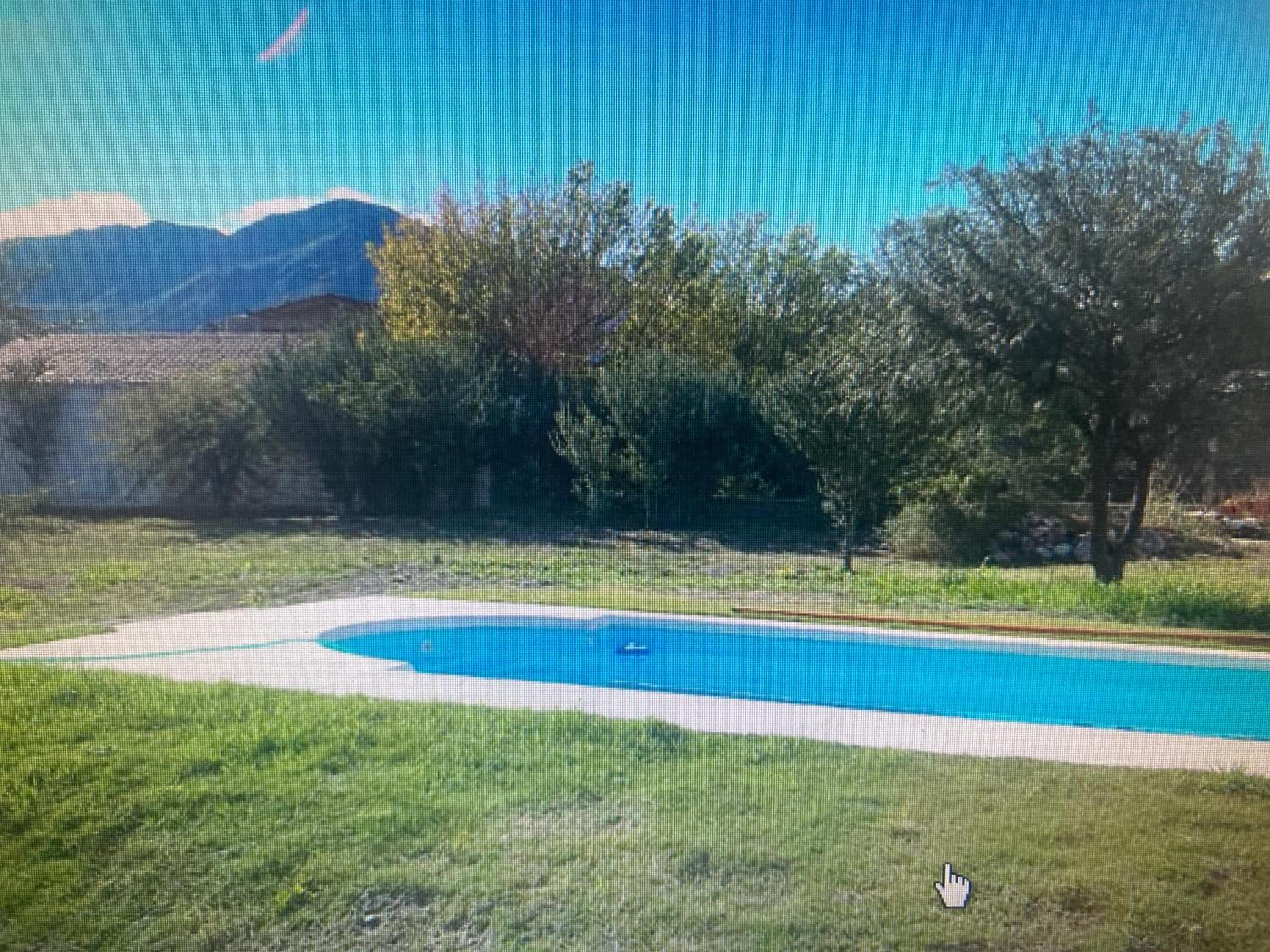 casa en Capilla del Monte con pileta