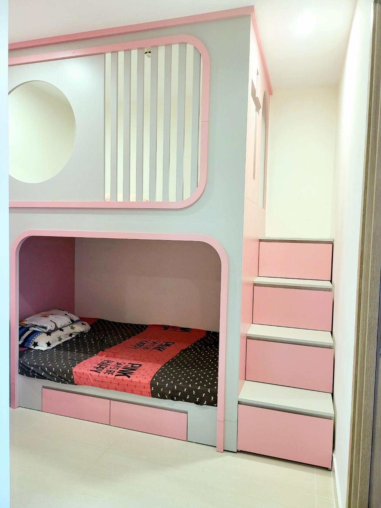 May Homestay - Vinhomes Grand Park S702 view 3