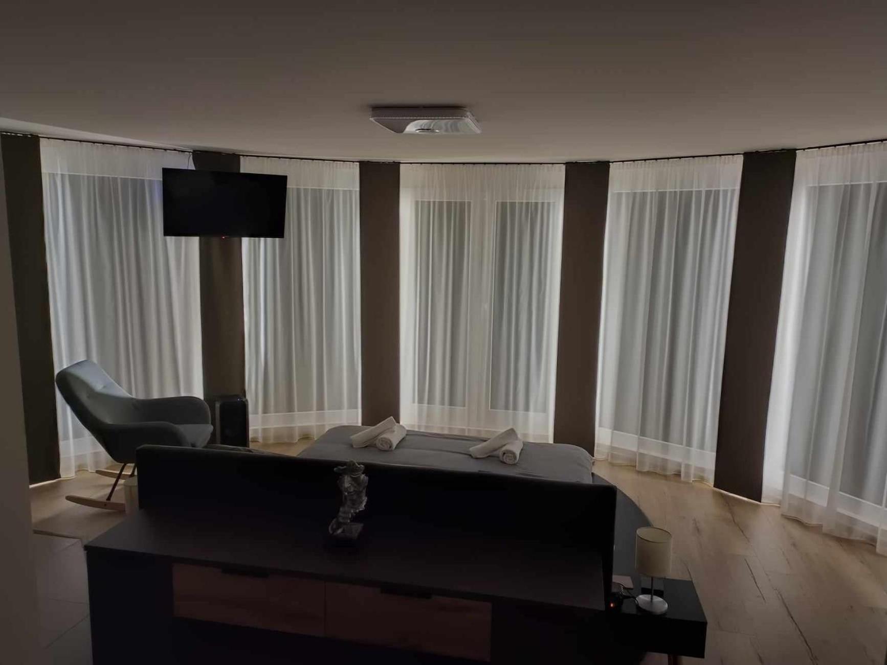 WEST Panorama Penthouse - apartment with a fantastic view of the city, photo 32