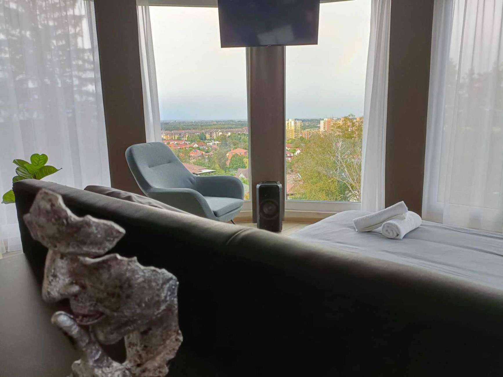 WEST Panorama Penthouse - apartment with a fantastic view of the city, photo 21