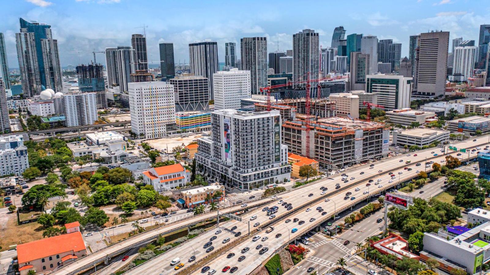 Beautiful Unit in Downtown Miami With Free Parking — Miami