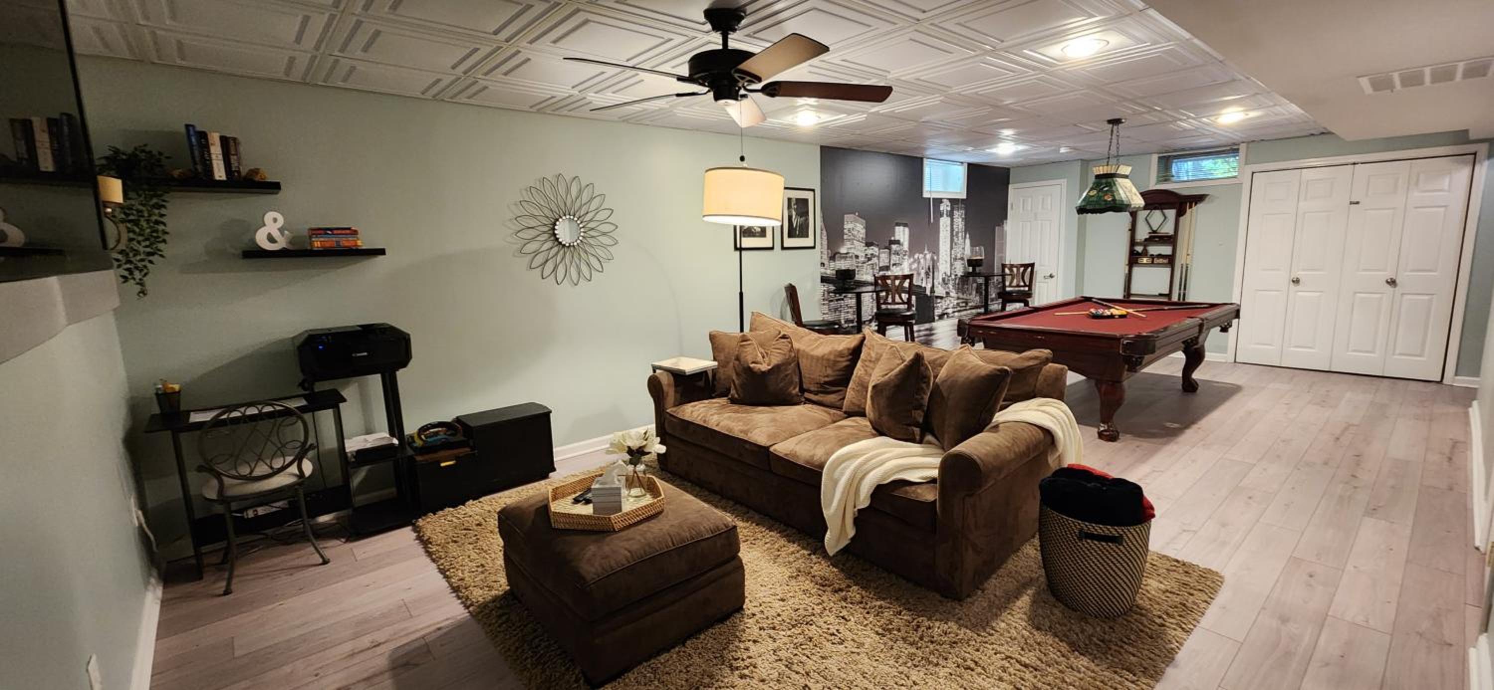 lounge