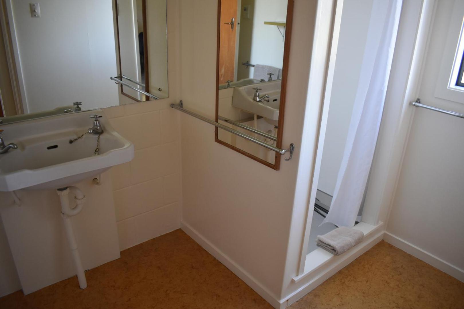 Pukenui Lodge Motel