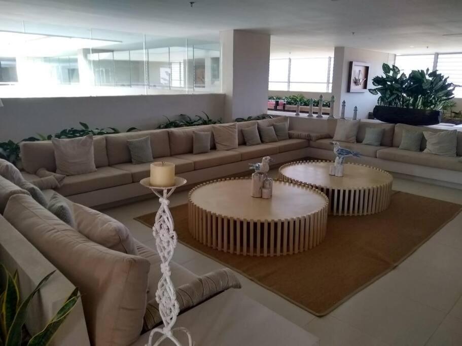 Espectacular apartamento de lujo con vista al mar y salida directa a la playa