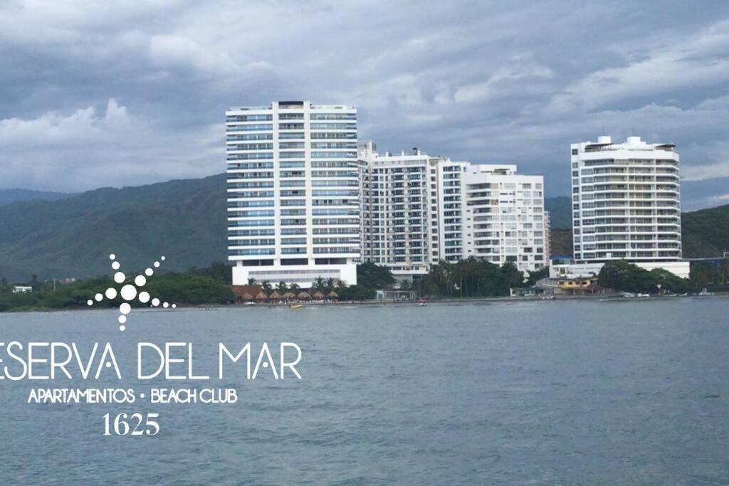 Espectacular apartamento de lujo con vista al mar y salida directa a la playa