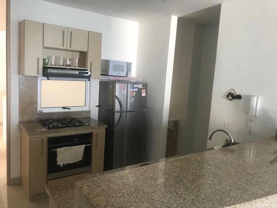 Espectacular apartamento de lujo con vista al mar y salida directa a la playa