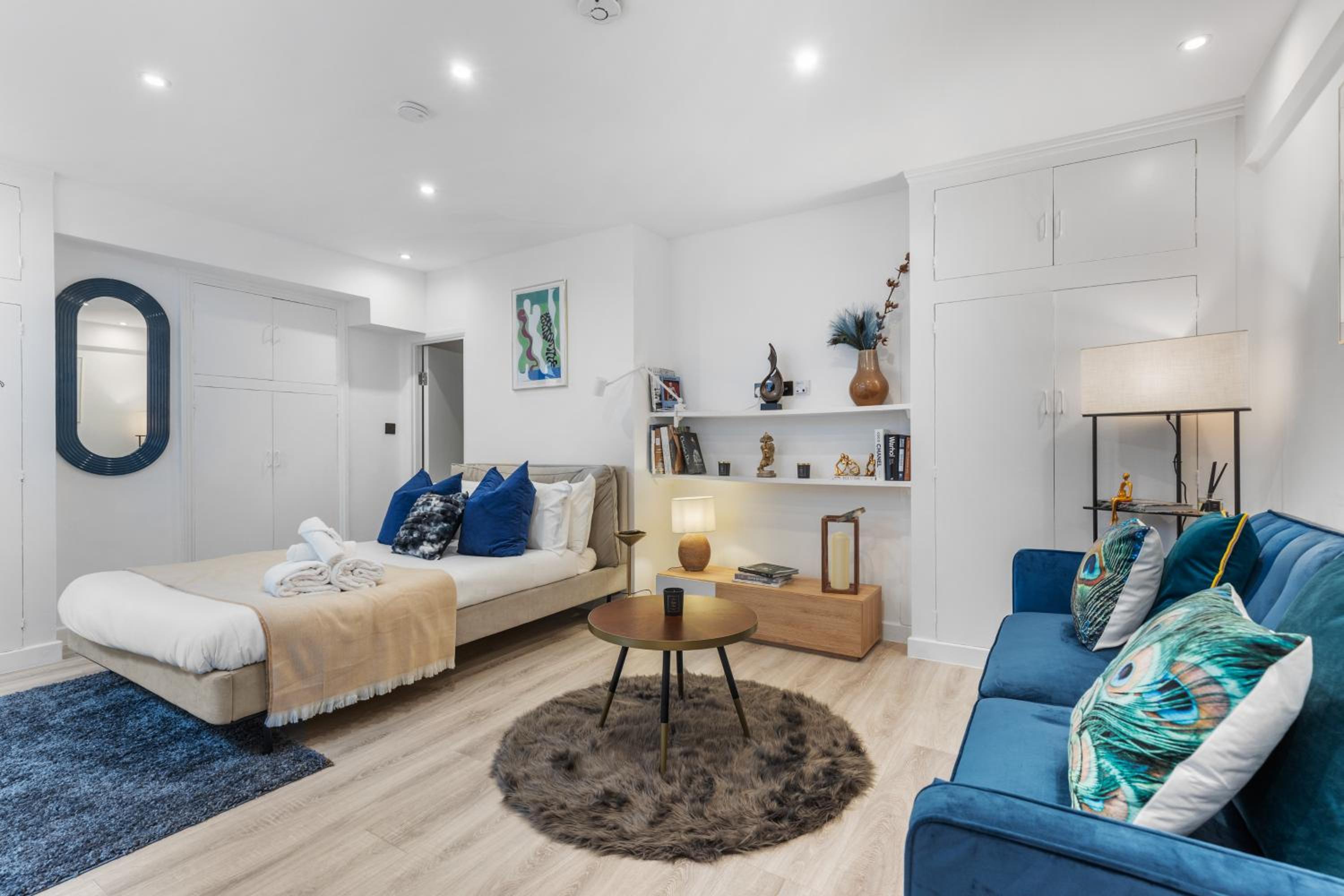Cozy & Welcoming Studio Apartments in Premium Hyde Park Location