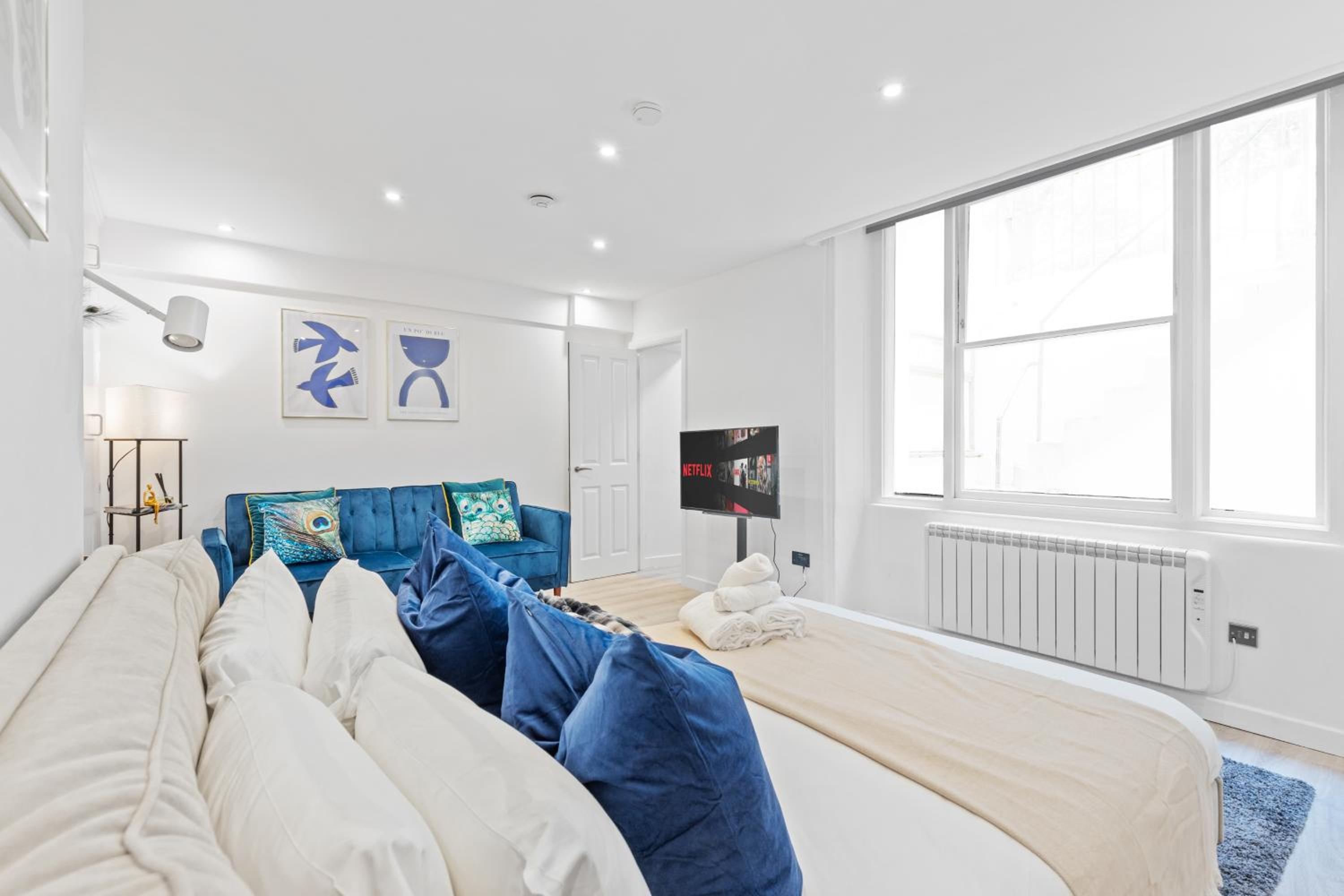Cozy & Welcoming Studio Apartments in Premium Hyde Park Location