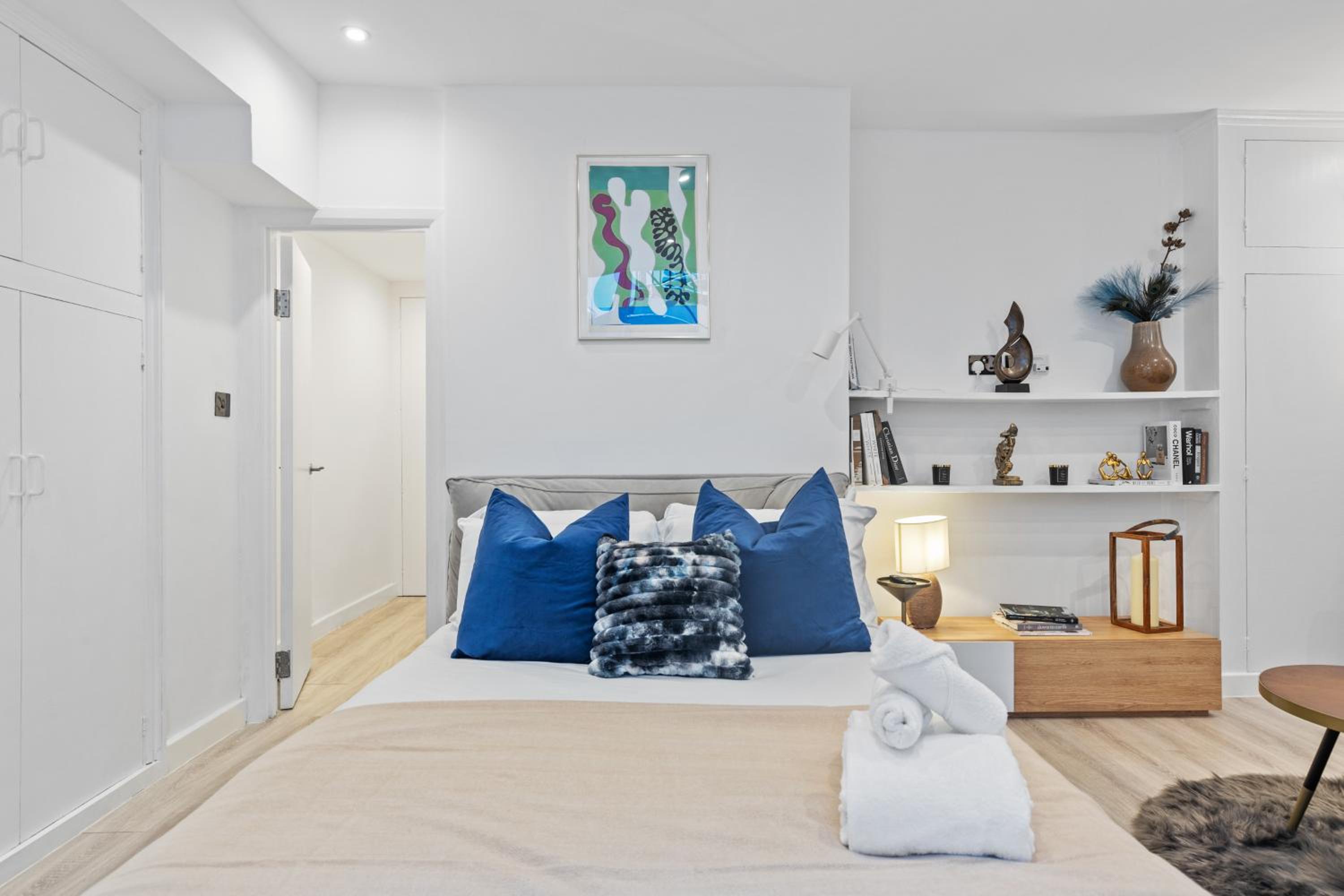 Cozy & Welcoming Studio Apartments in Premium Hyde Park Location