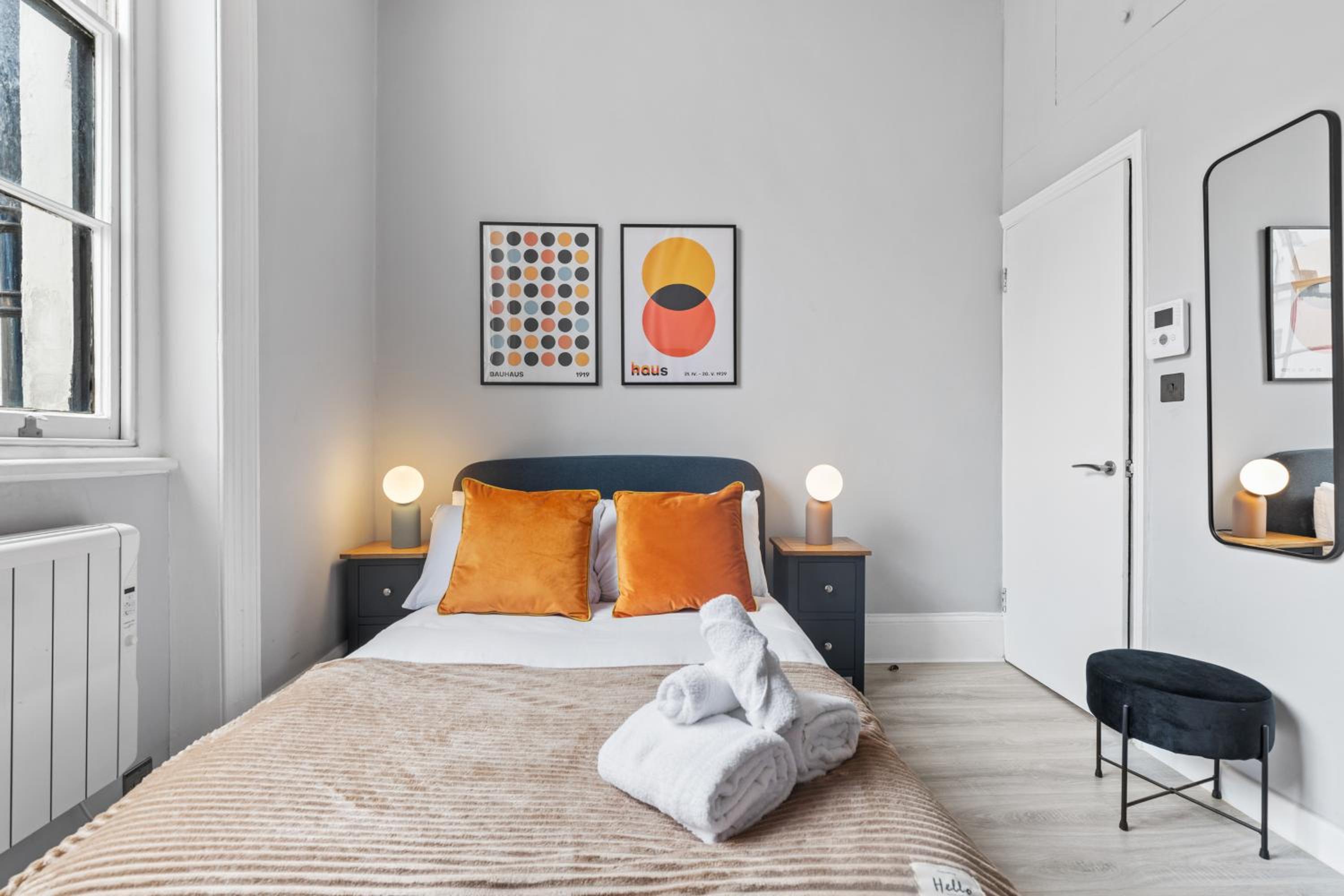 Cozy & Welcoming Studio Apartments in Premium Hyde Park Location